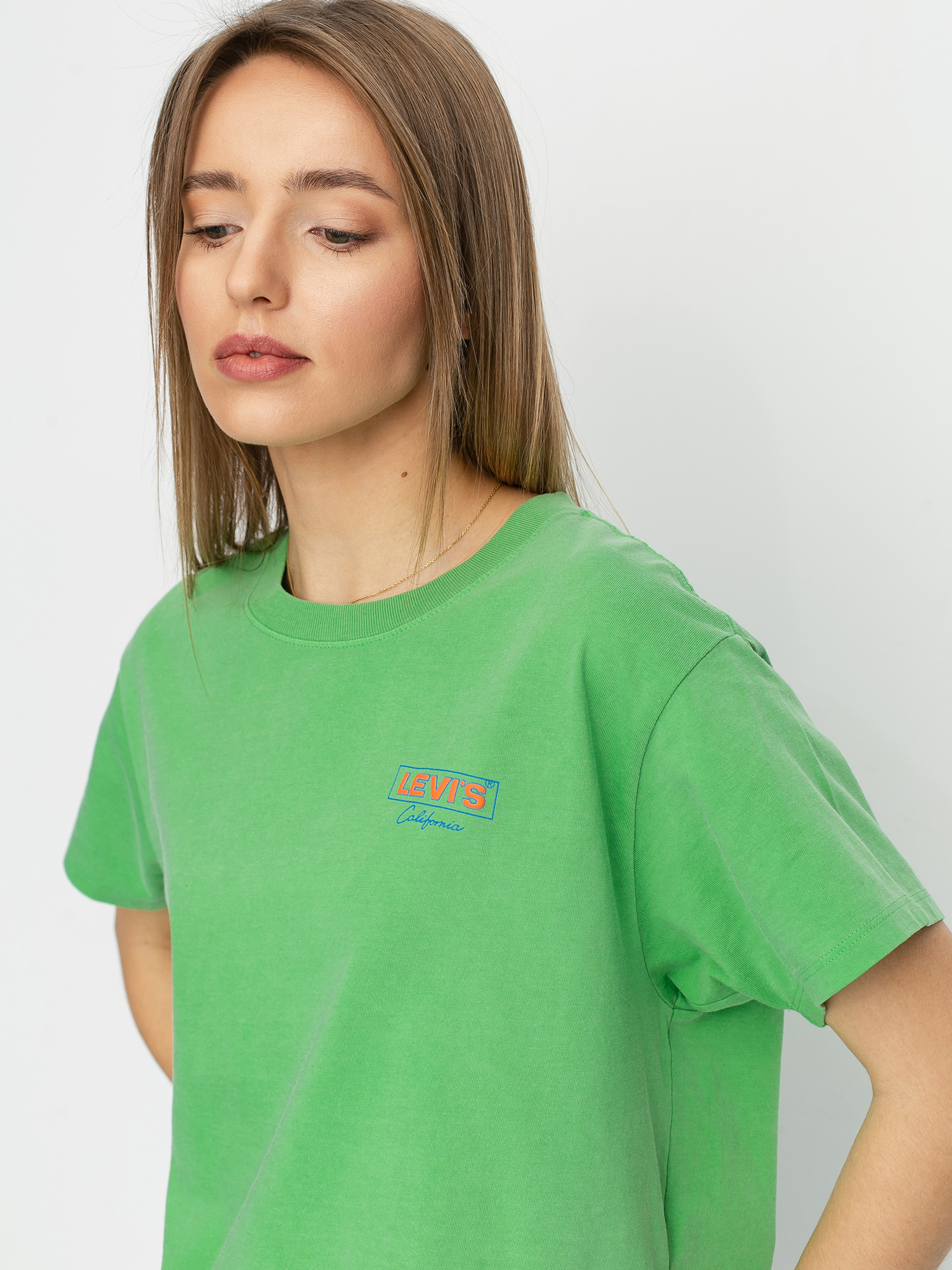 T-shirt Levi's® Graphic Varsity Cali Box Tab Wmn (green)