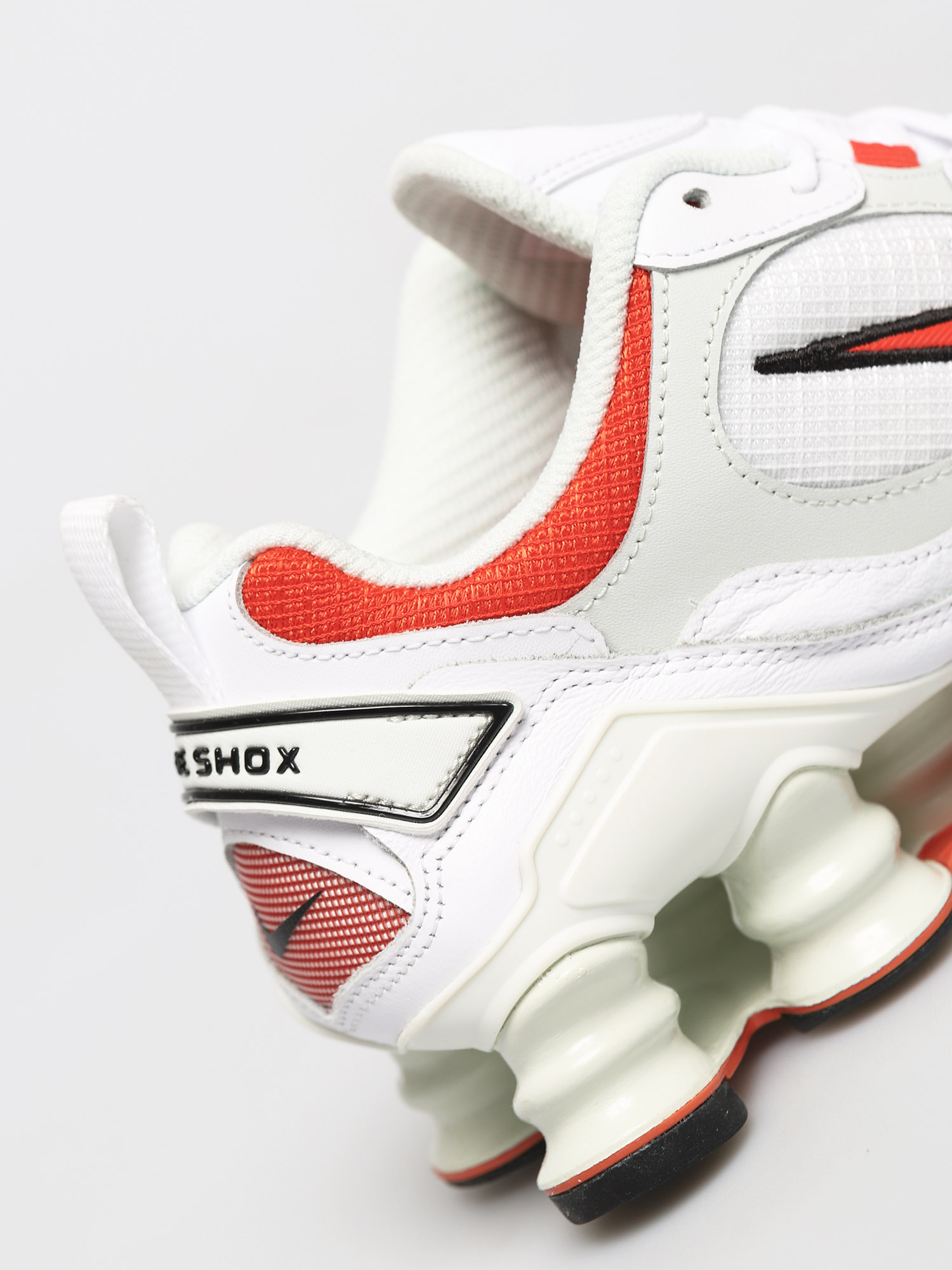 Buty Nike Shox Tl Nova Wmn (white/team orange spruce aura black)
