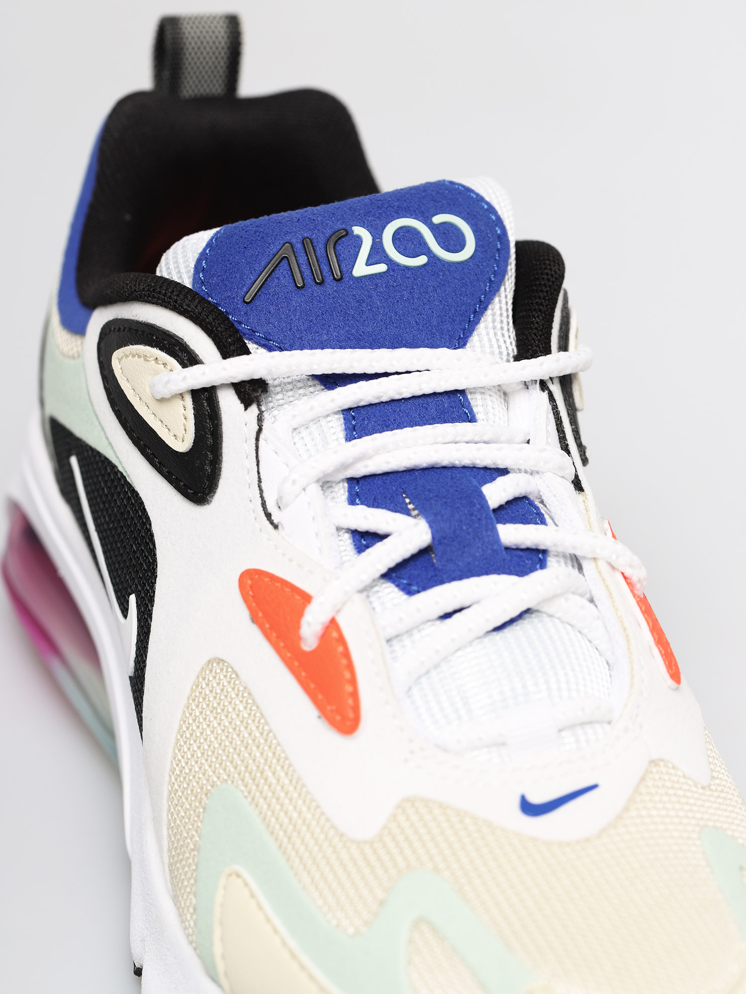 Buty Nike Air Max 200 Wmn (fossil/white black pistachio frost)