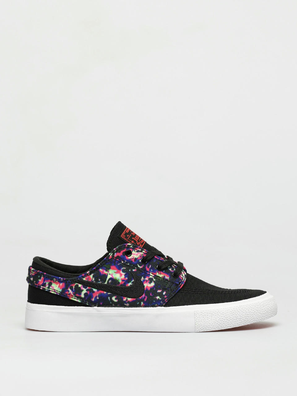 Buty Nike SB Zoom Janoski Cnvs Rm Prm (black/black black laser crimson)