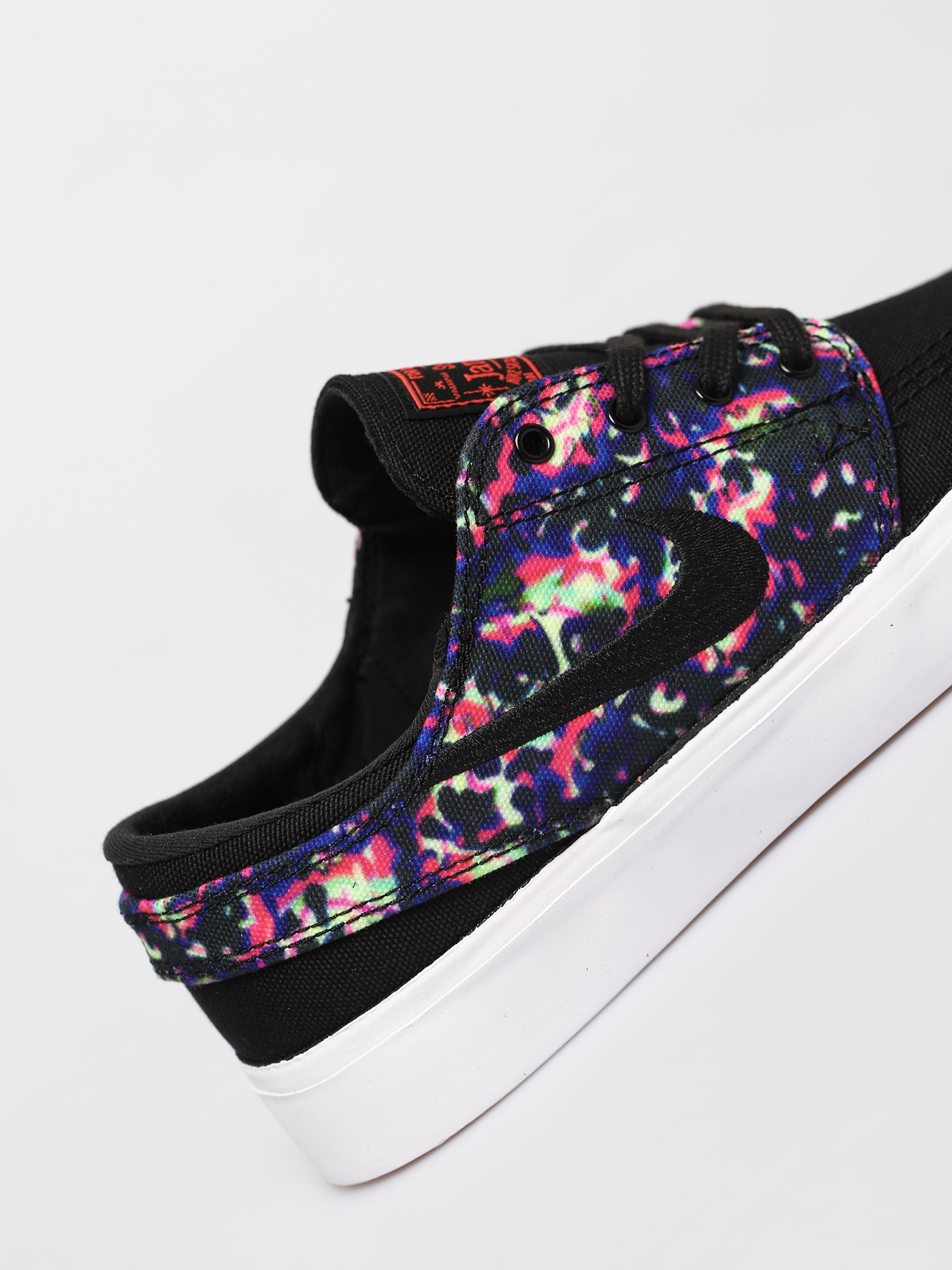 Buty Nike SB Zoom Janoski Cnvs Rm Prm (black/black black laser crimson)