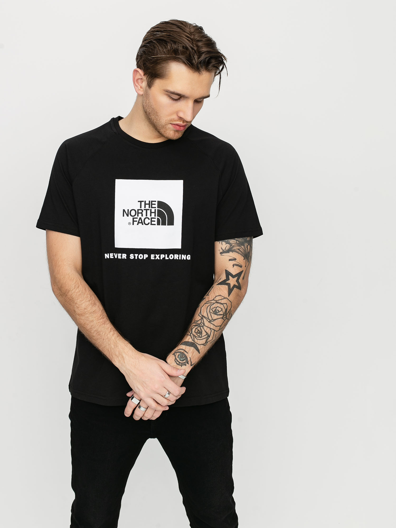 T-shirt The North Face Raglan Redbox (black)