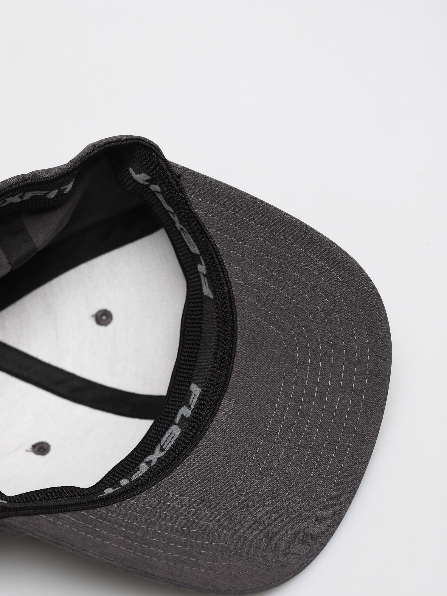 Czapka z daszkiem RVCA Shift Flexfit (black)