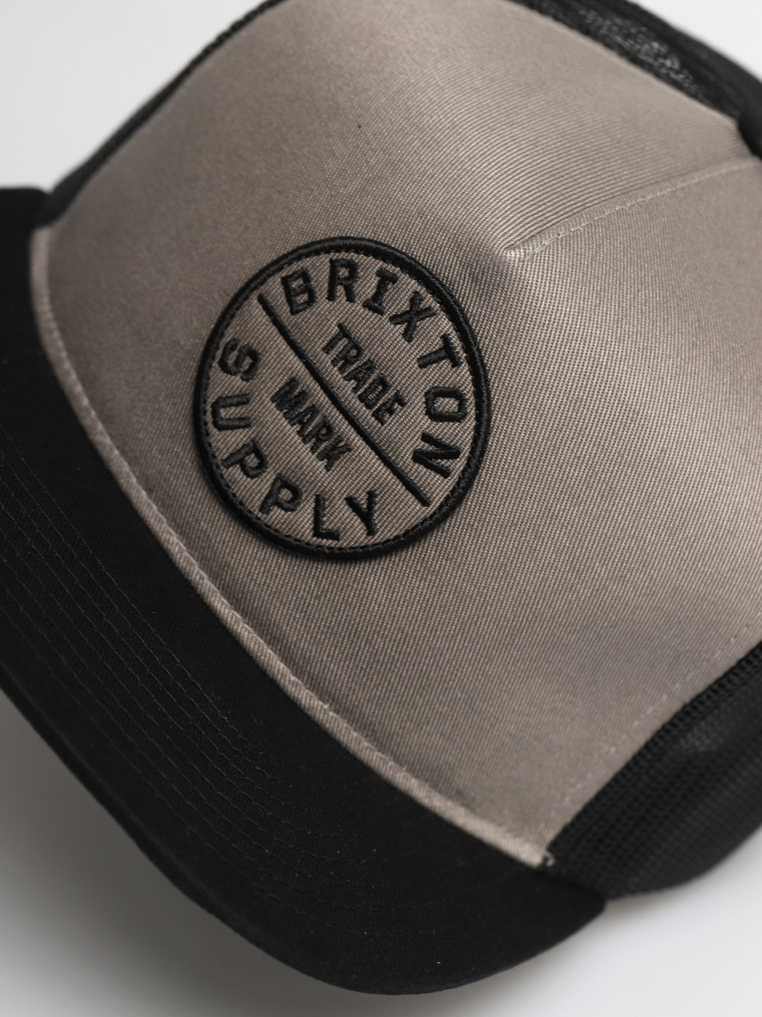 Czapka z daszkiem Brixton Oath III Mesh ZD (grey/black)