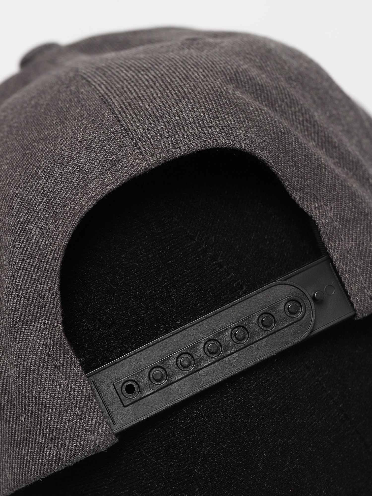 Czapka z daszkiem Brixton Oath III ZD (heather charcoal)