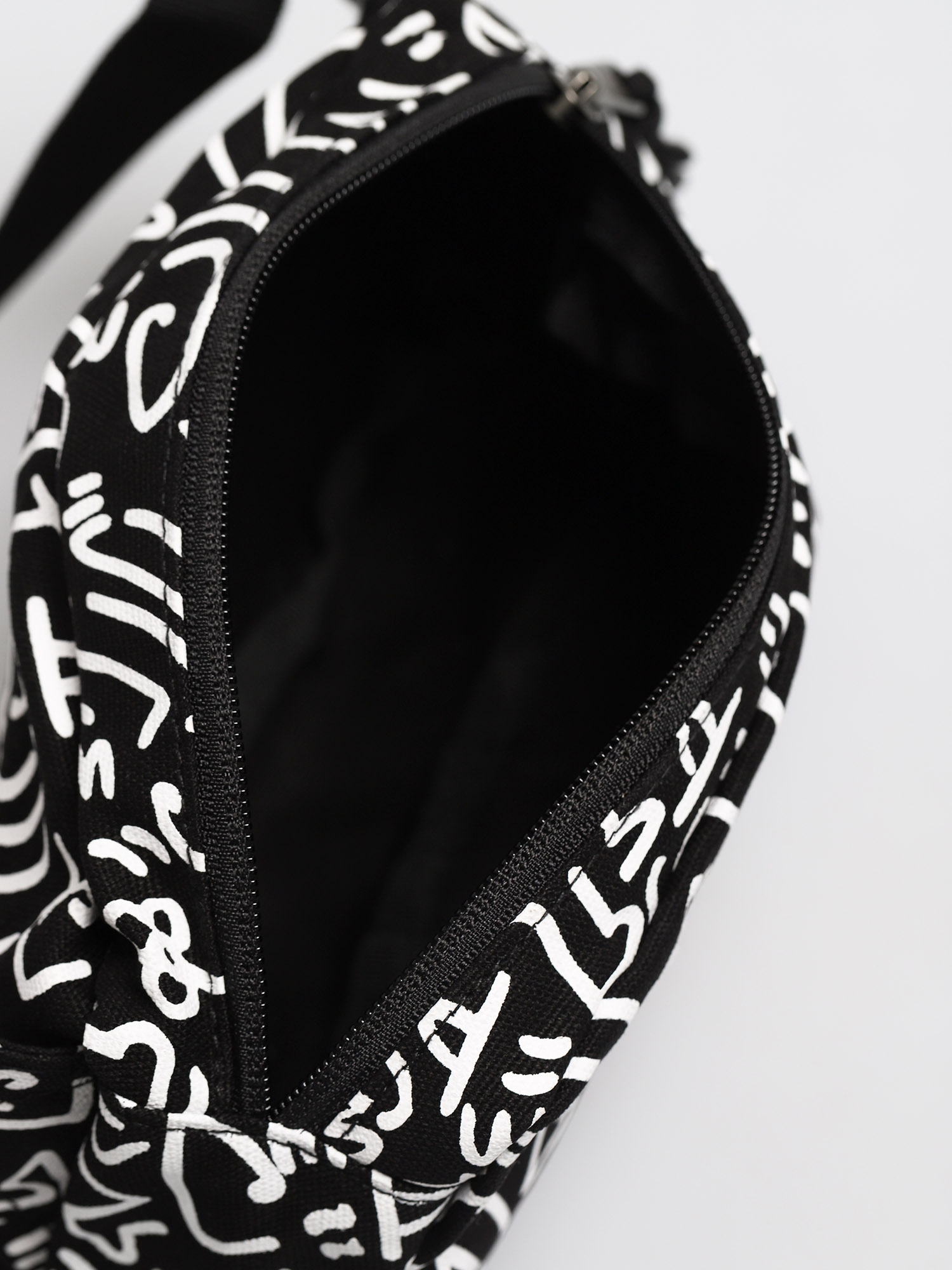 Nerka Brixton Gate (black)