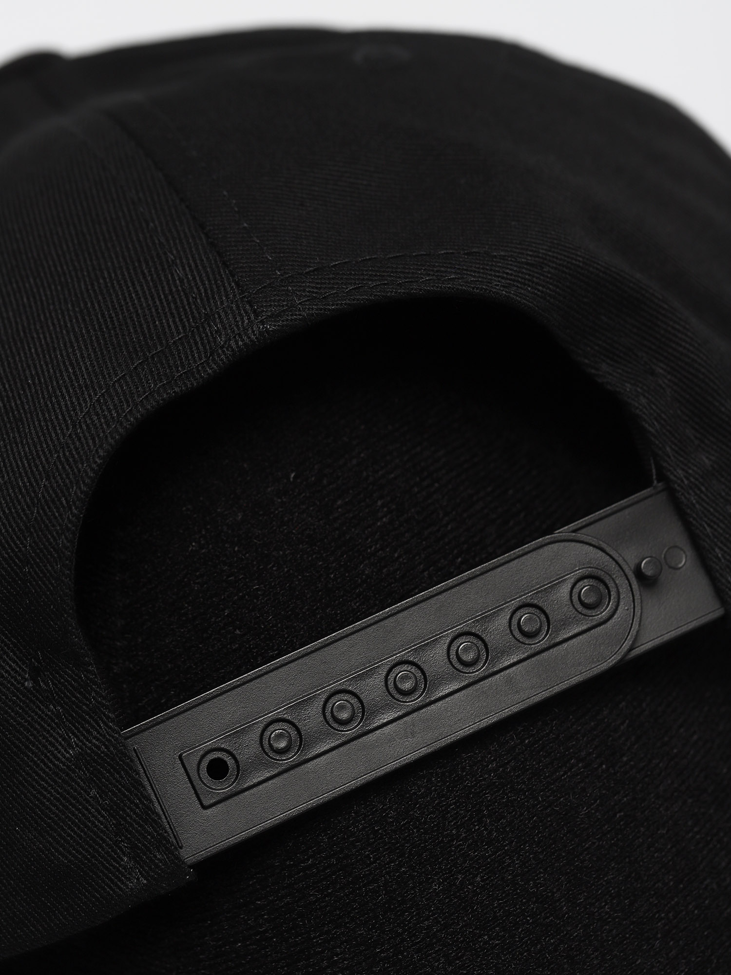Czapka z daszkiem Brixton Oath 110 Mp ZD (black/gold)