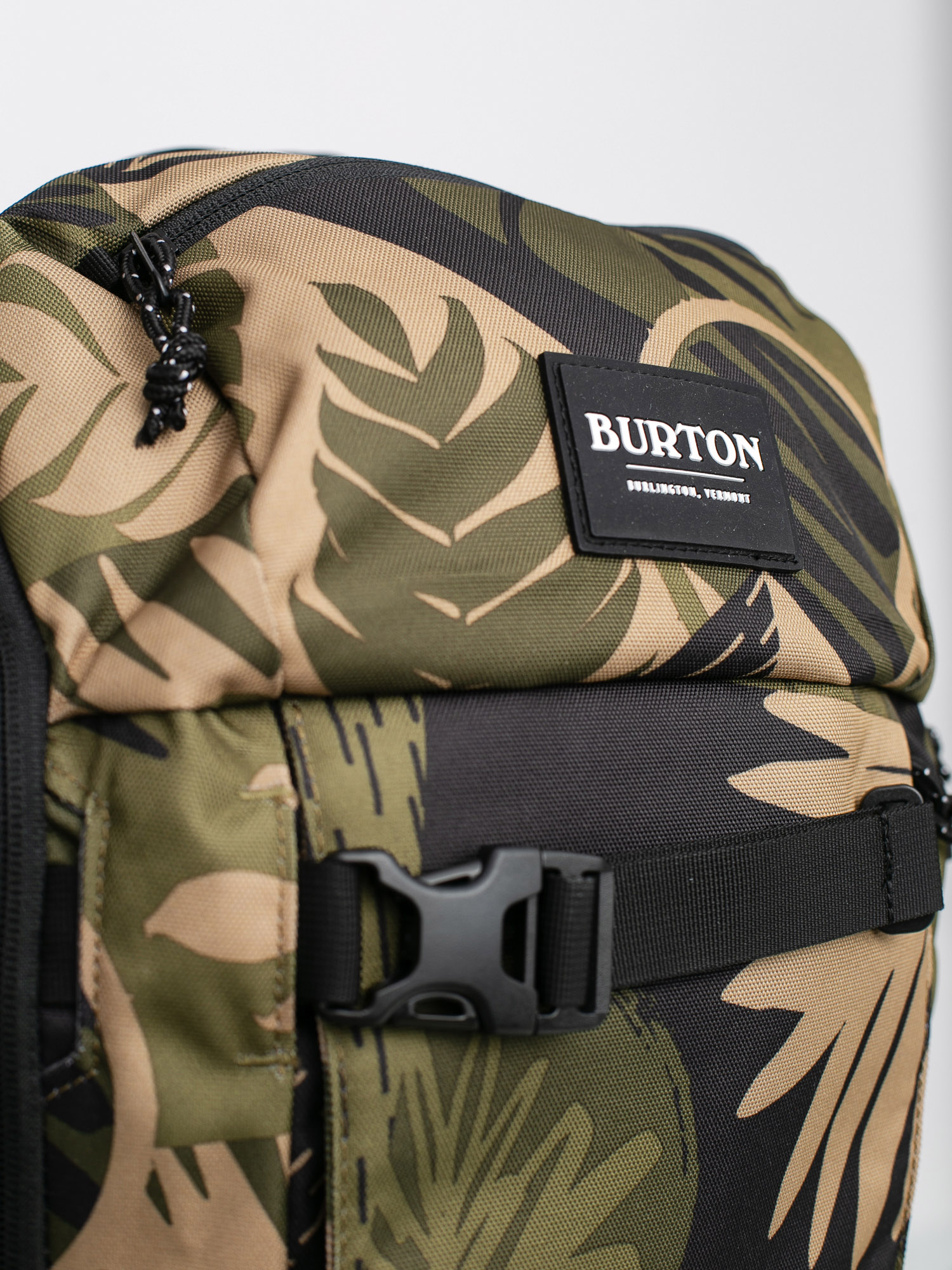 Plecak Burton Kilo 2.0 (martini olive woodcut palm)