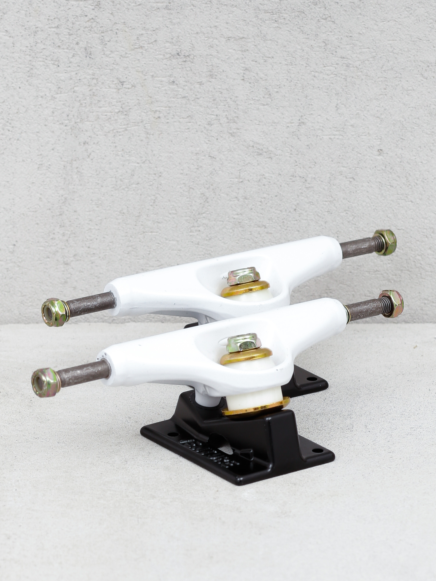 Traki Venture Biebel Brillnt Vlt (white/black)