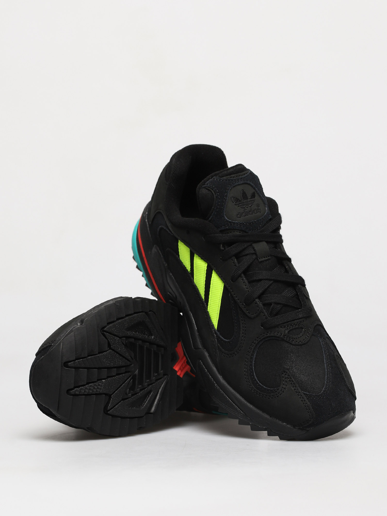 Buty adidas Originals Yung 1 Trail (cblack/syello/hiraqu)