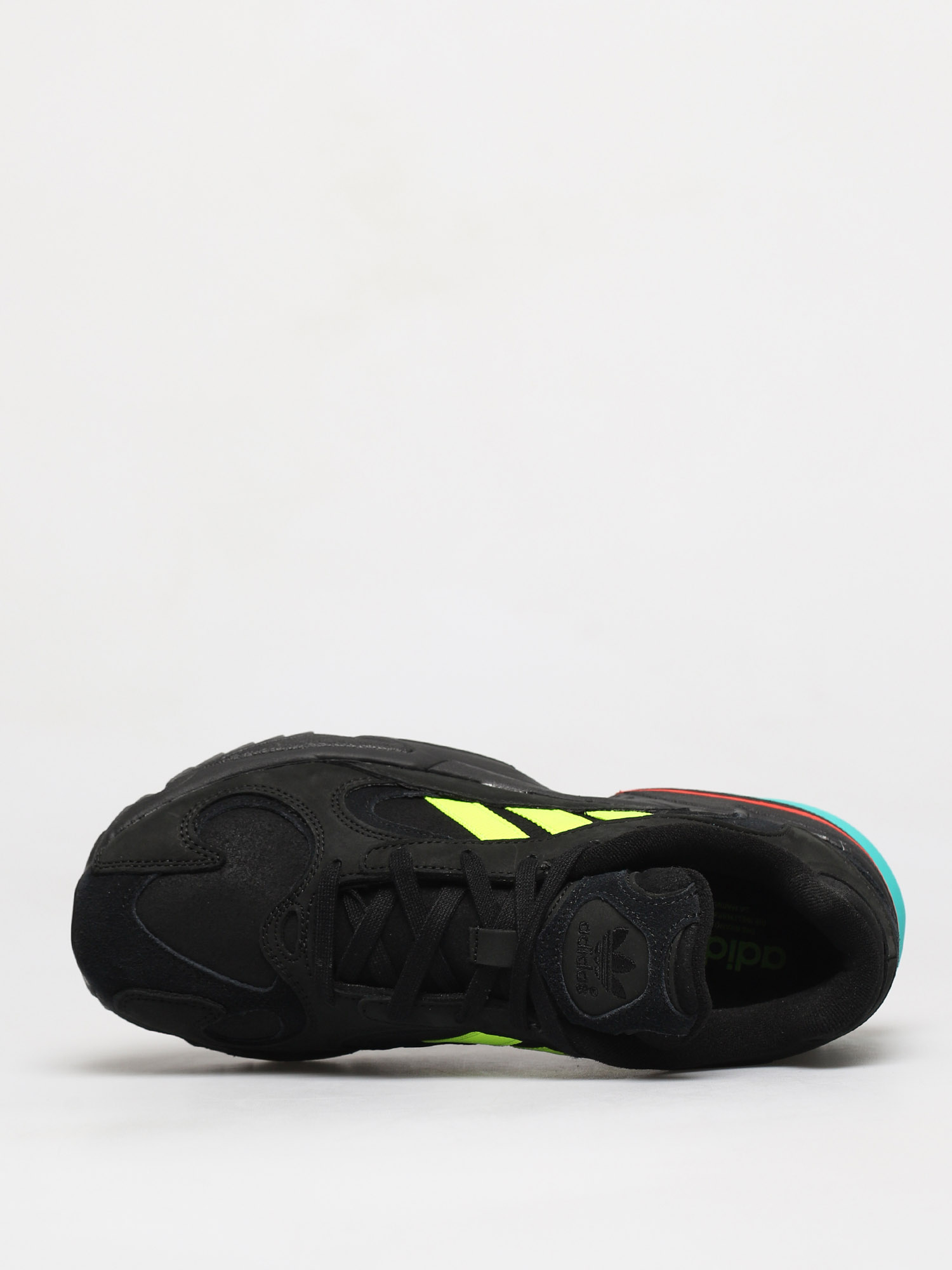 Buty adidas Originals Yung 1 Trail (cblack/syello/hiraqu)