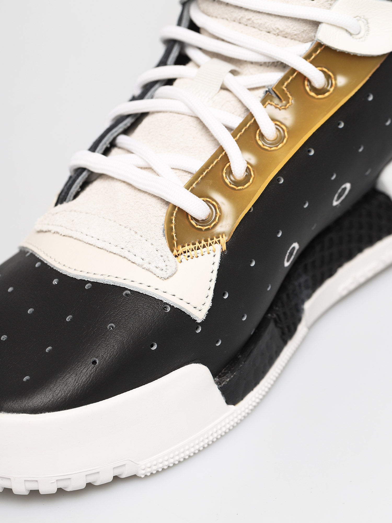 Buty adidas Originals Rivalry Rm (cblack/flaora/gresix)