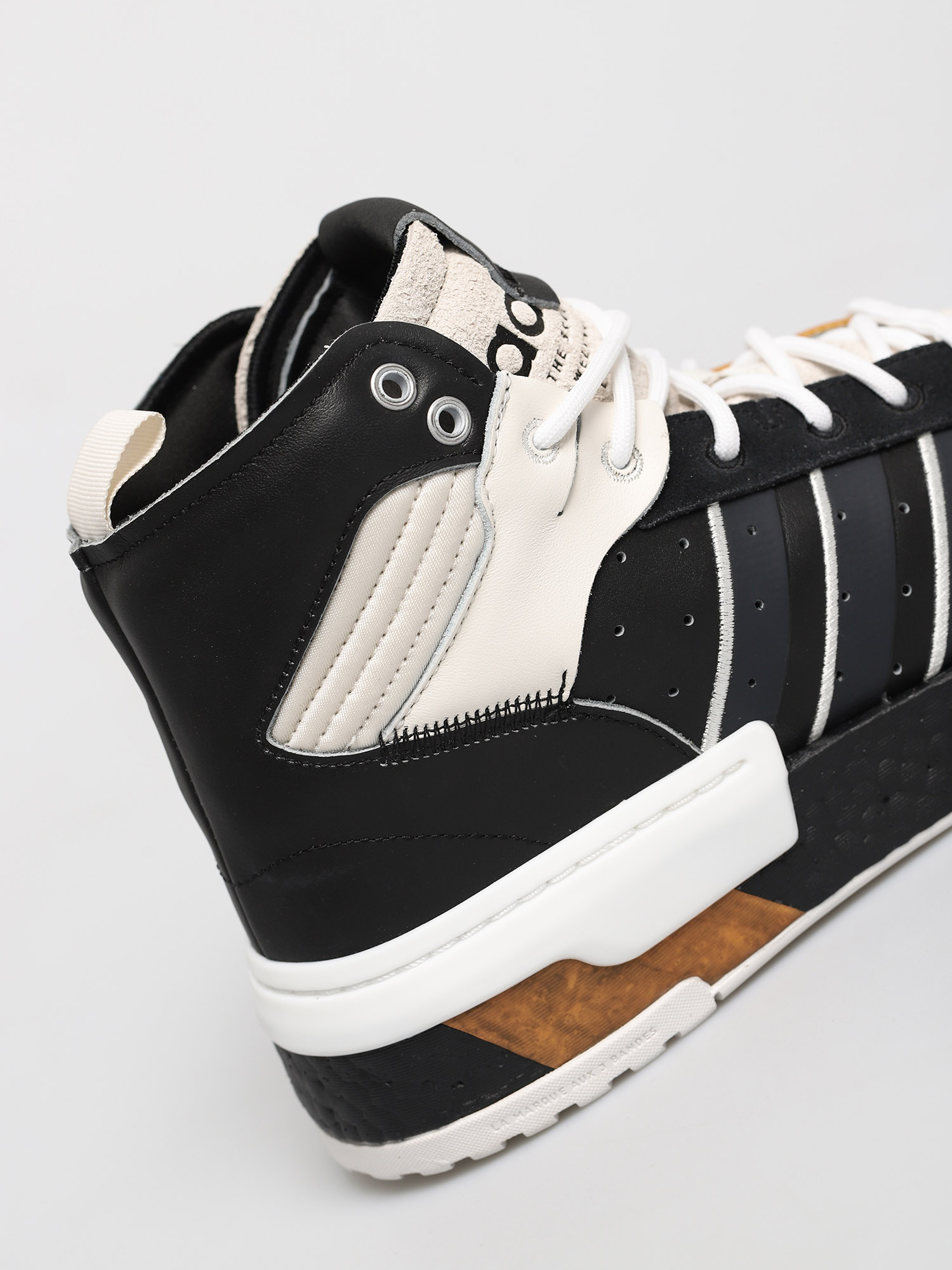 Buty adidas Originals Rivalry Rm (cblack/flaora/gresix)