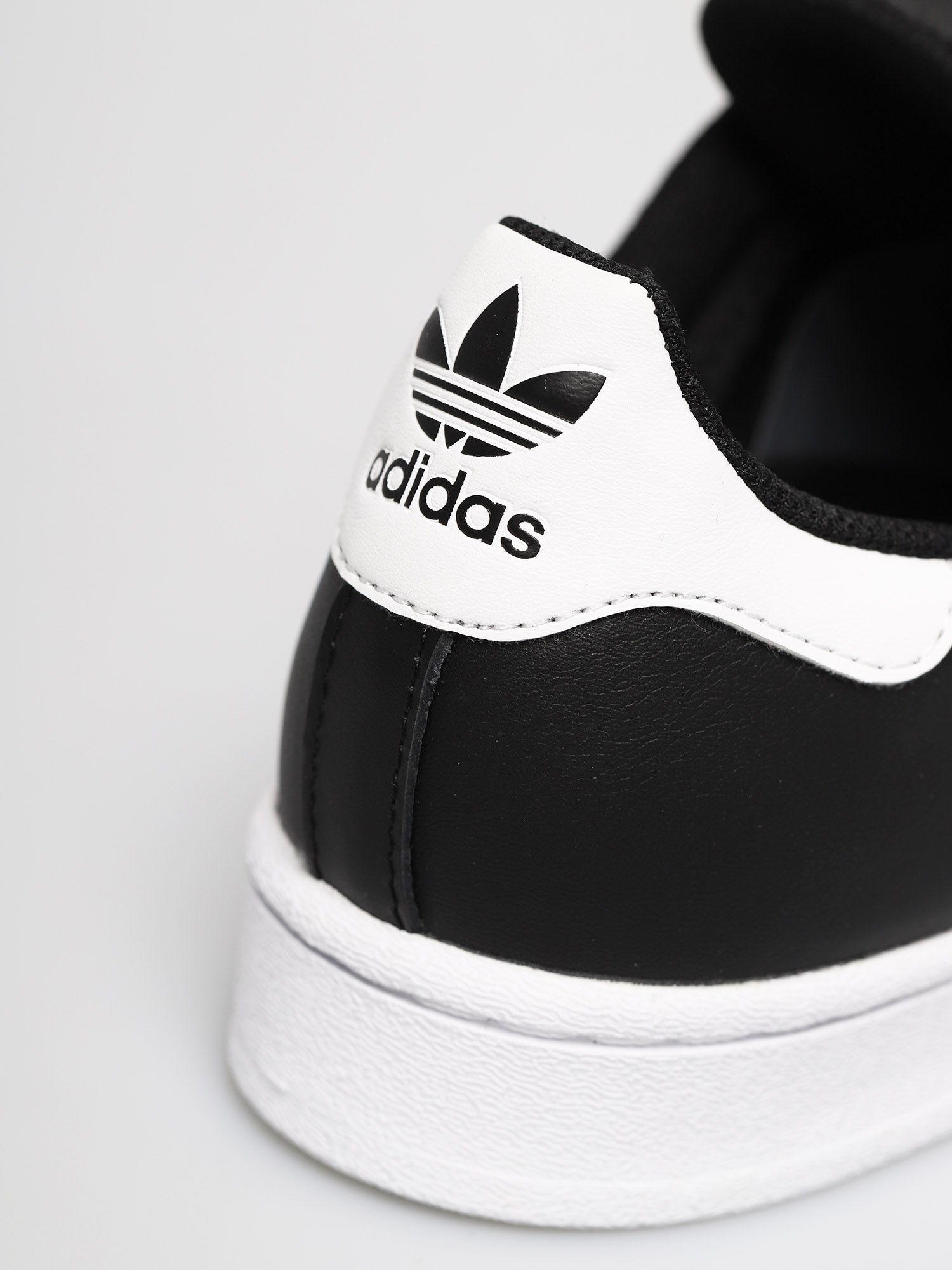 Buty adidas Originals Superstar Wmn (cblack/ftwwht/cblack)