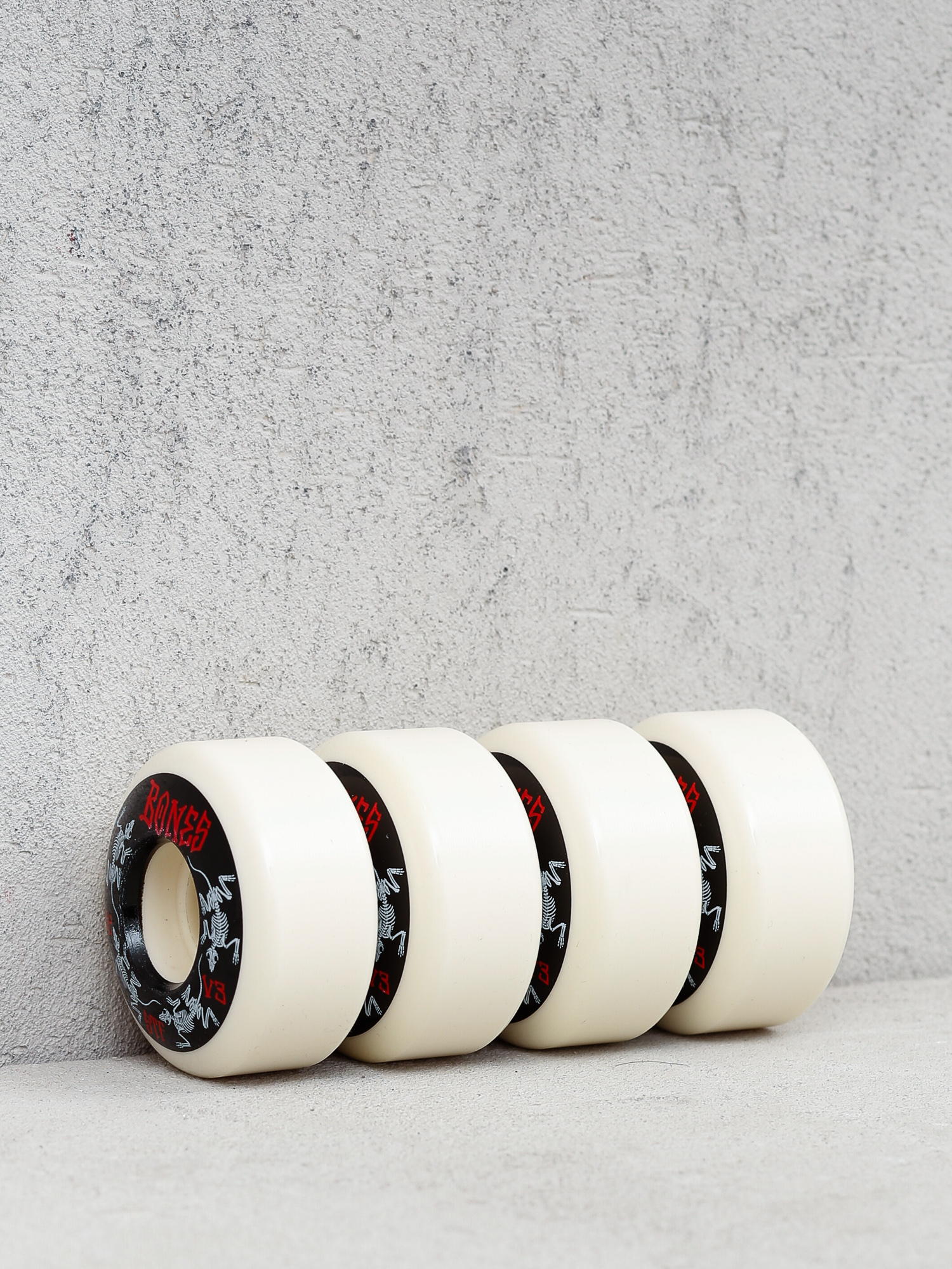 Kółka Bones Series Annuals Streettech Formula V3 (white)