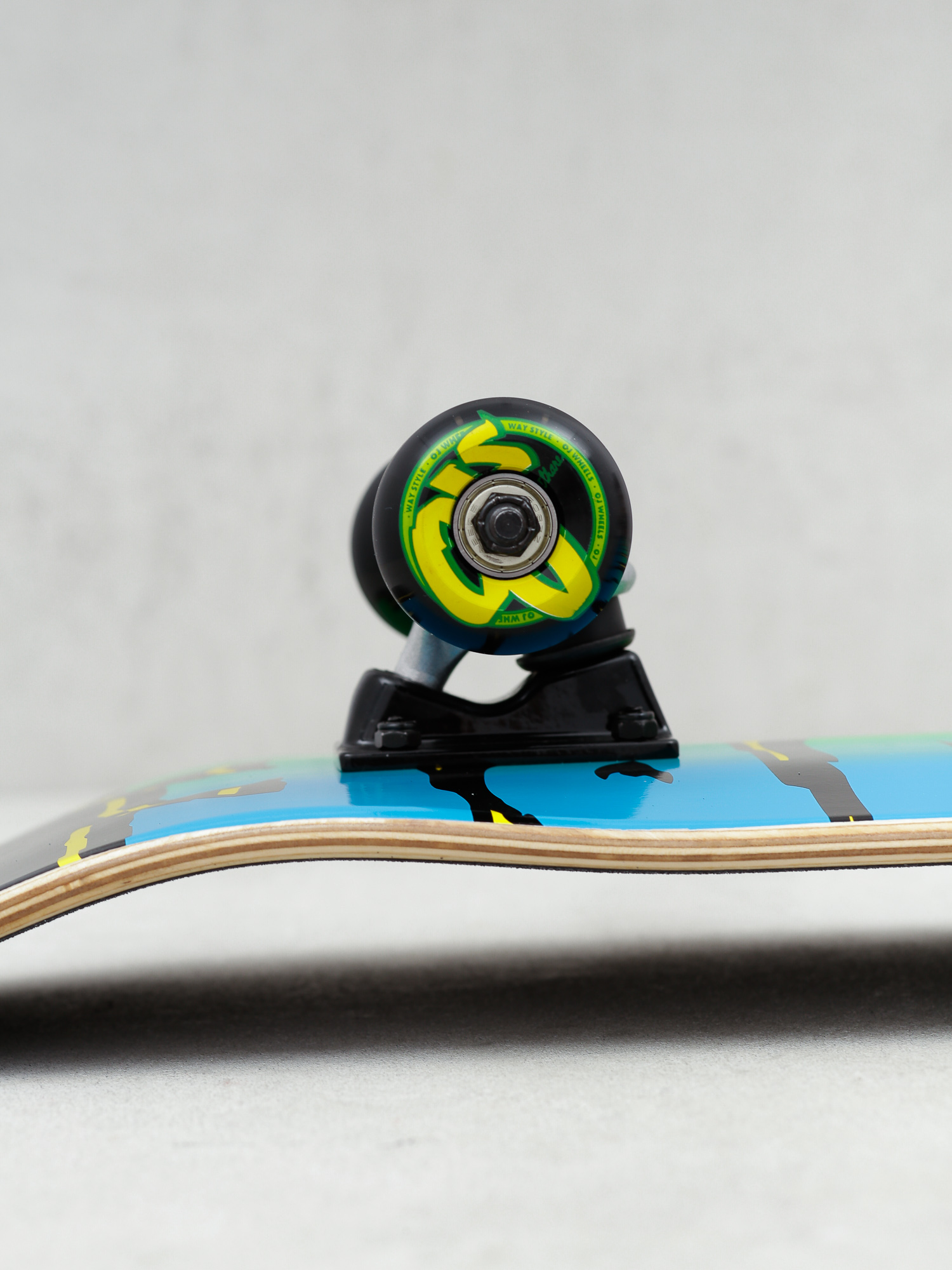 Deskorolka Creature Logo Offset Sk8 (black/blue/green)