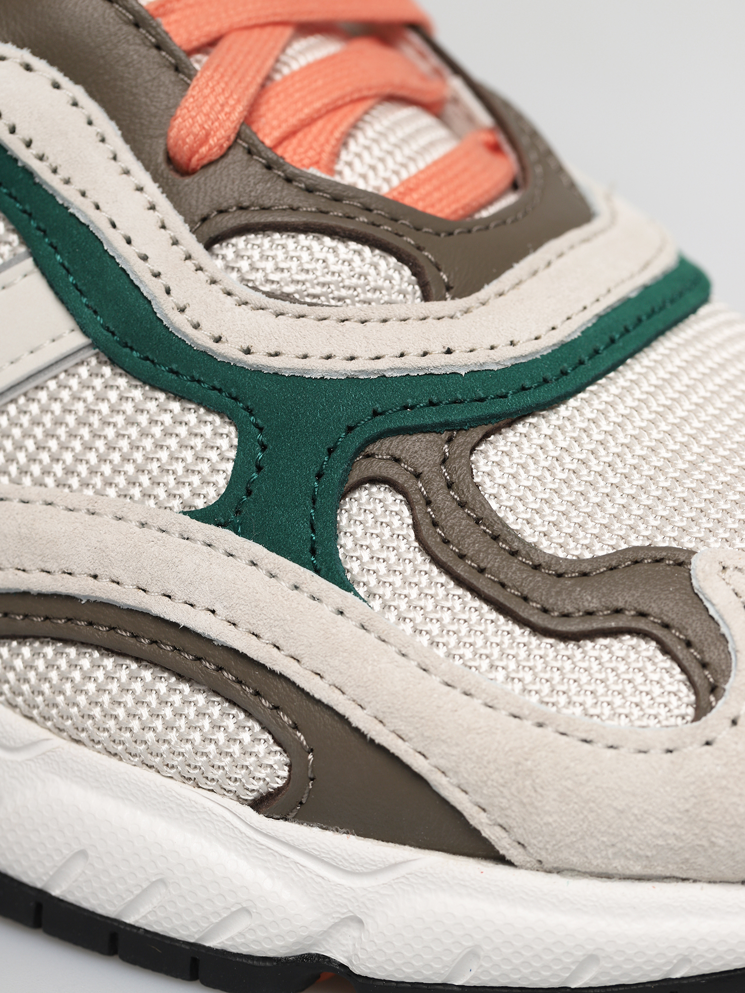 Buty adidas Originals Temper Run (rawwht/crywht/cblack)