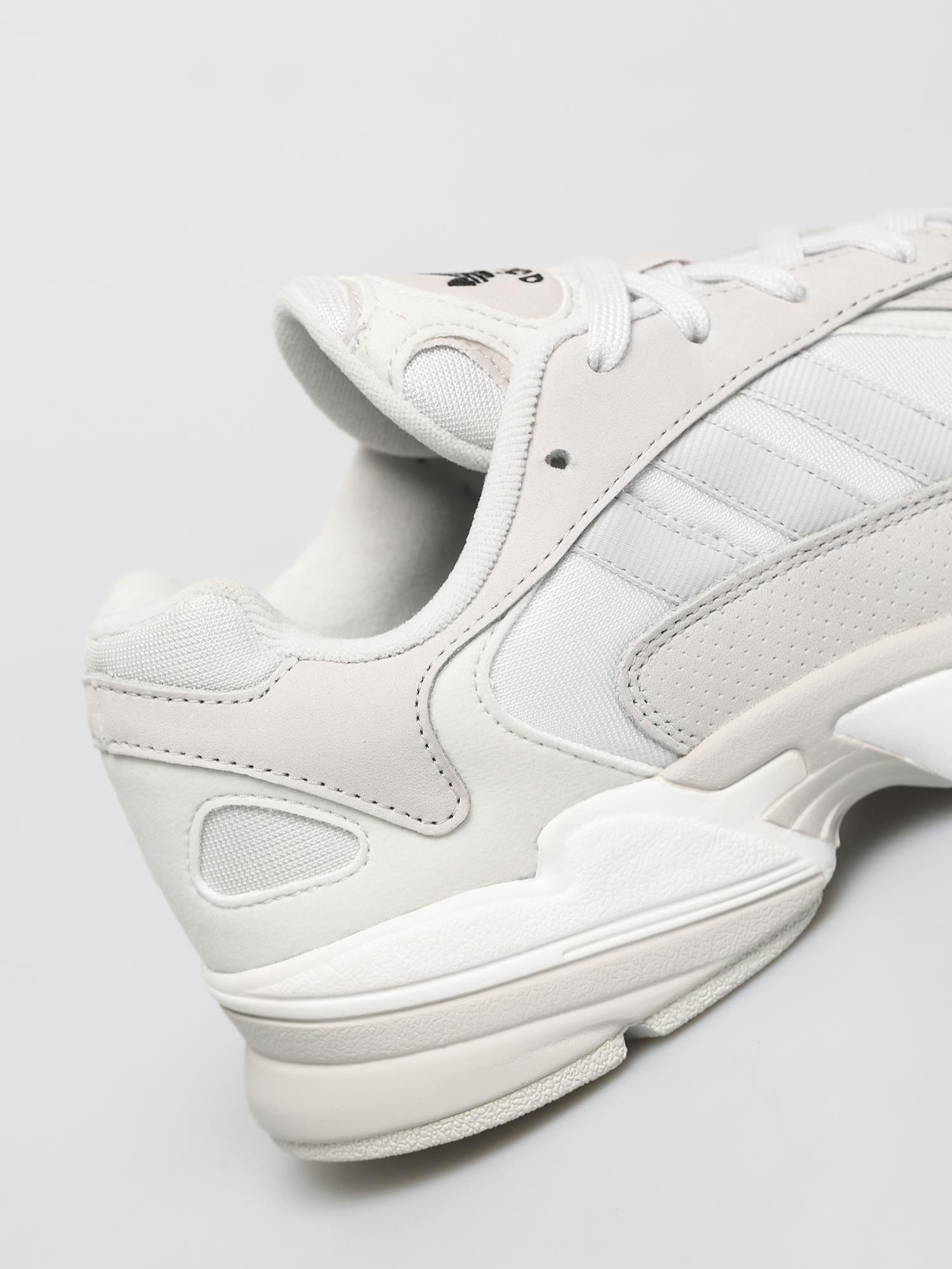 Buty adidas Originals Yung 1 (crywht/greone/cblack)