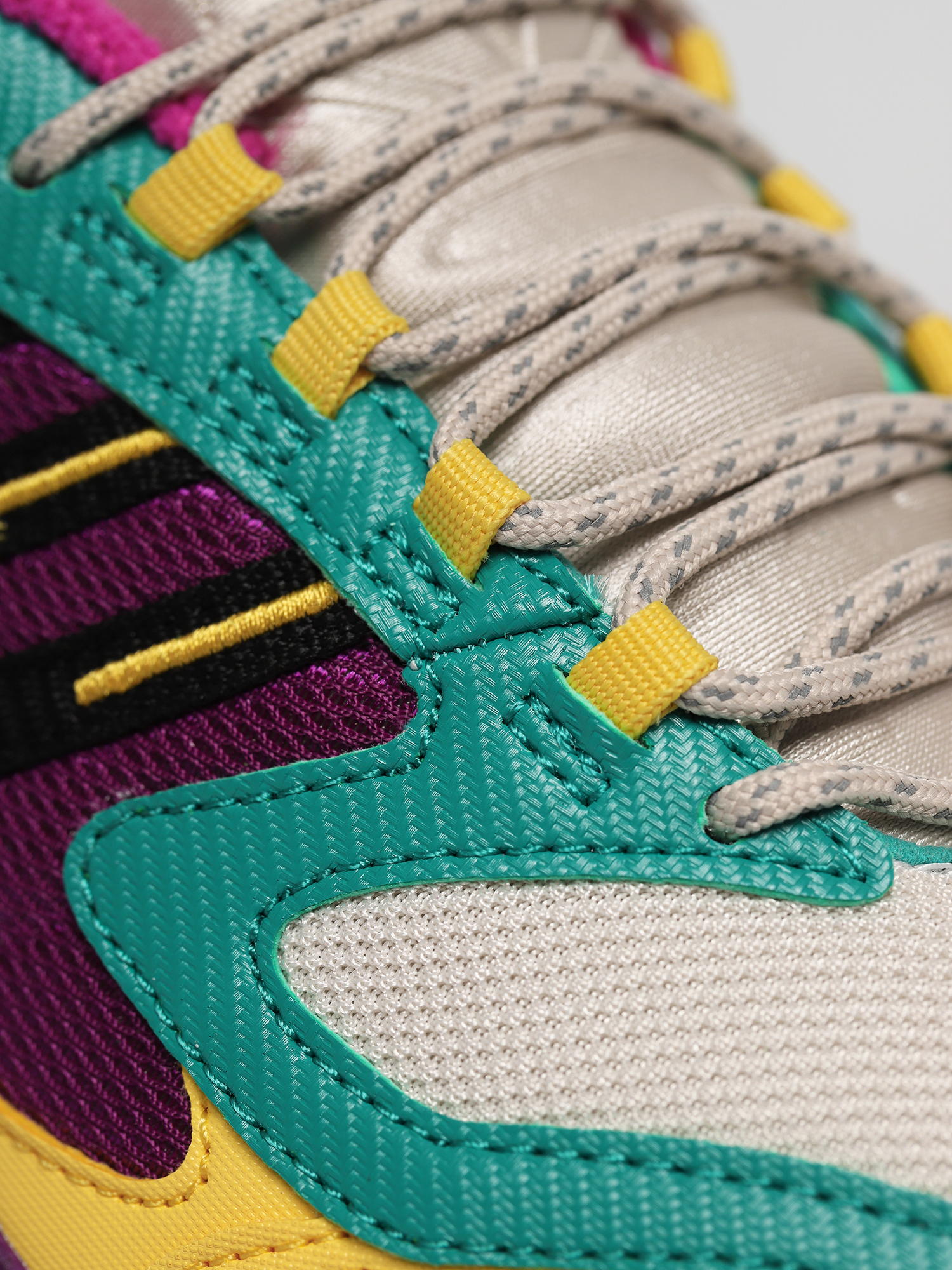 Buty adidas Originals Torsion Trdc Wmn (cbrown/cblack/glrgrn)