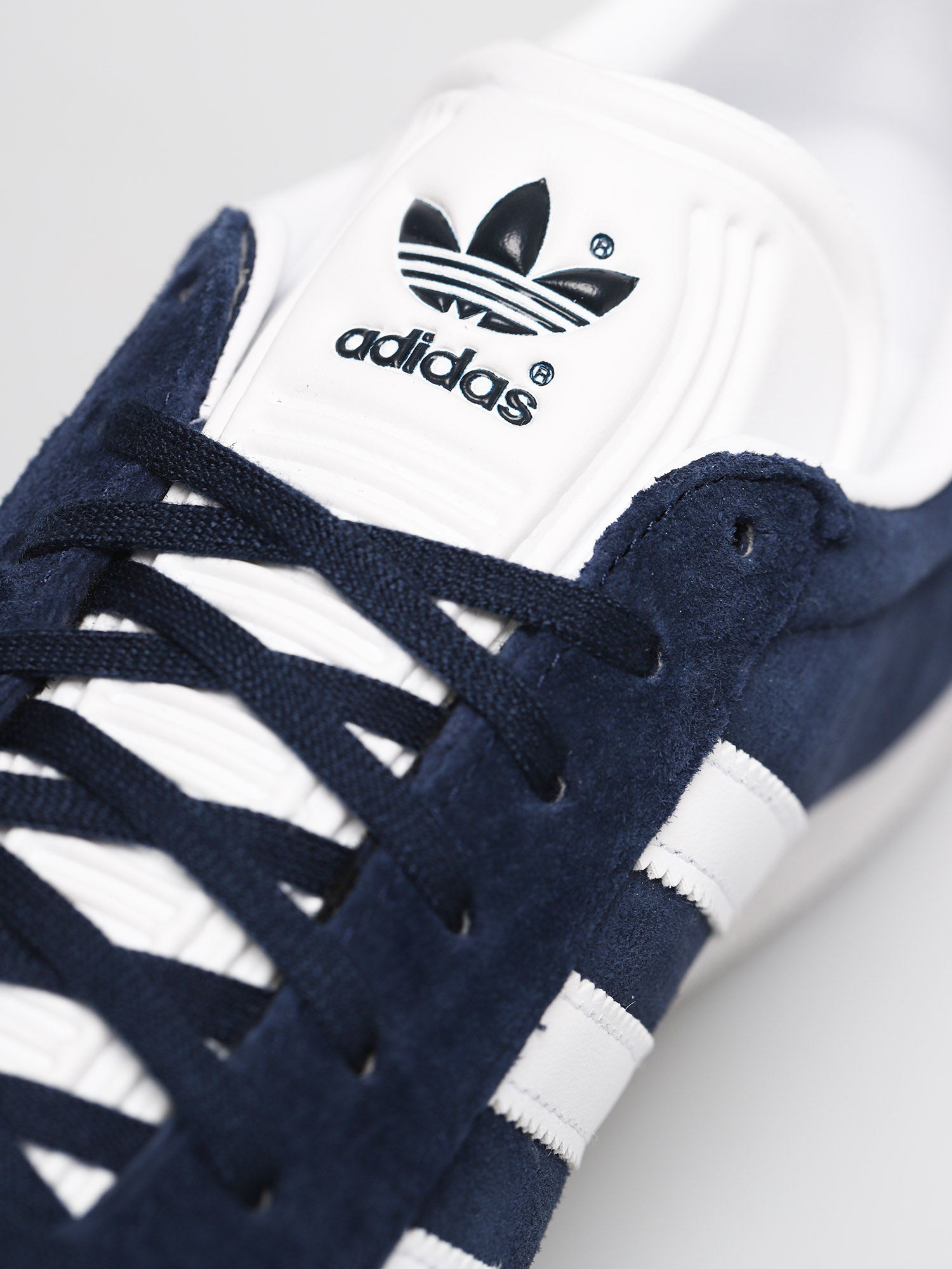 Buty adidas Originals Gazelle (collegiate navy/white/gold met)
