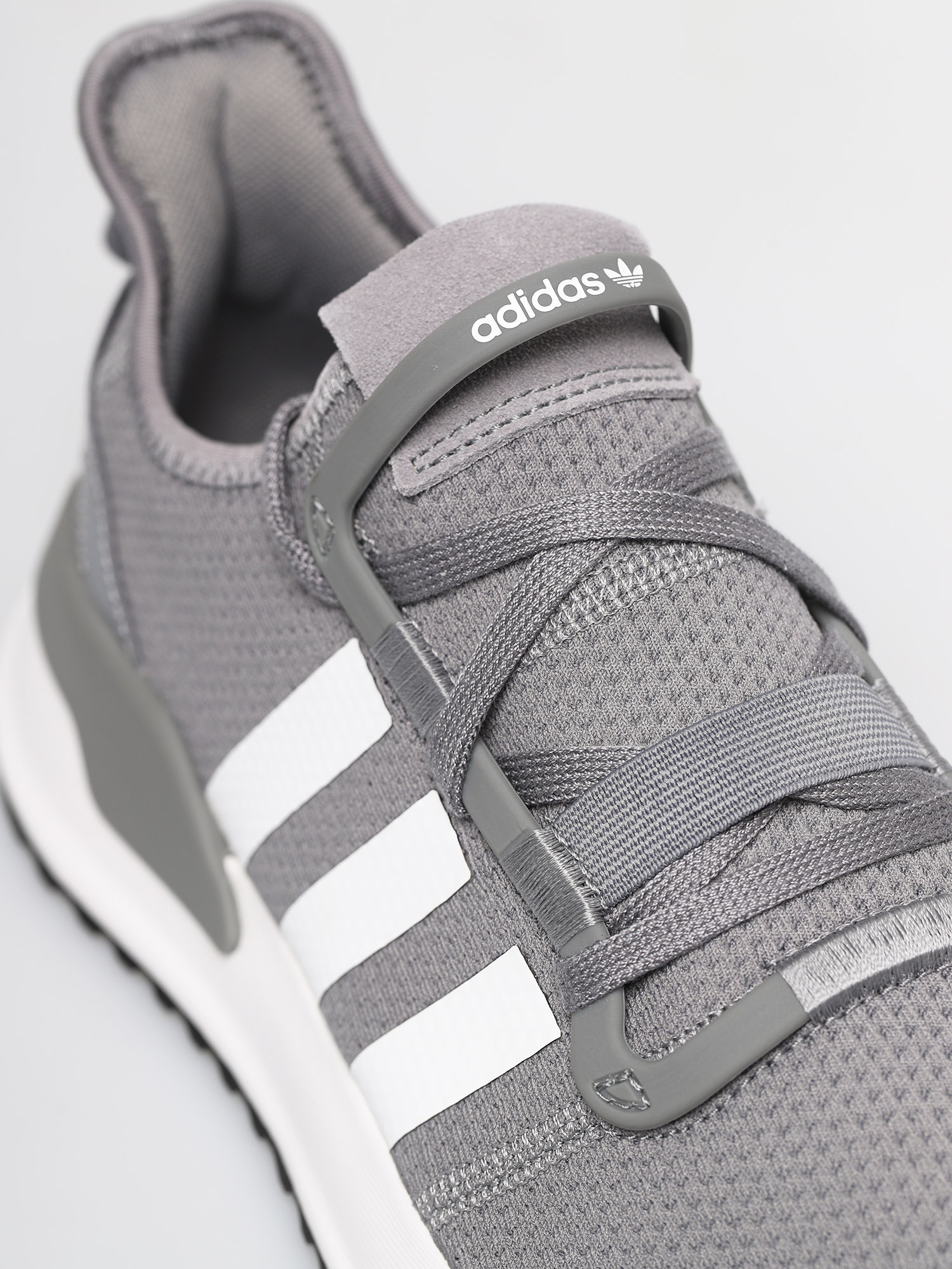 Buty adidas Originals U Path Run (grey/ftwwht/cblack)