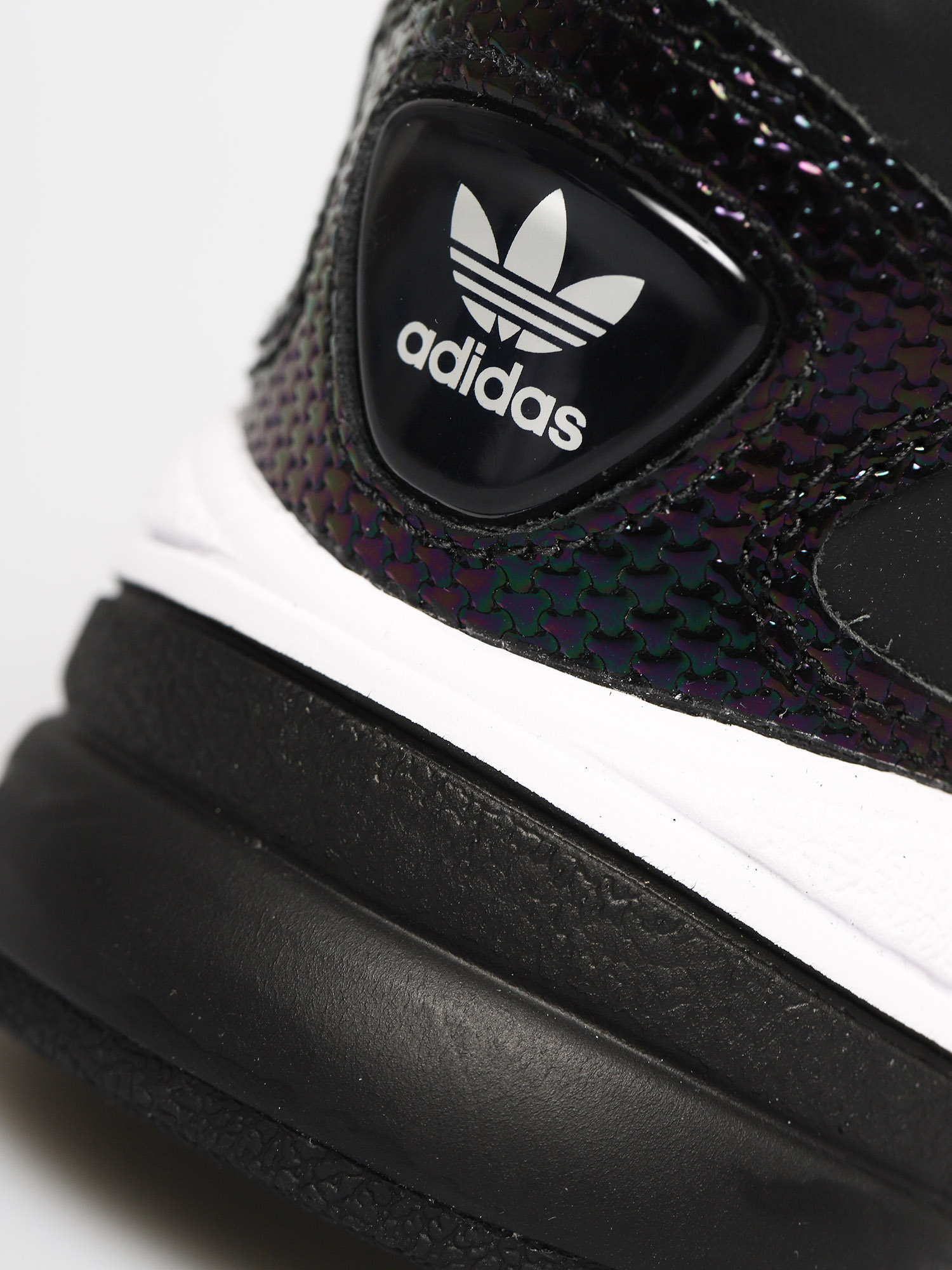 Buty adidas Originals Falcon Wmn (cblack/ftwwht/mysrub)