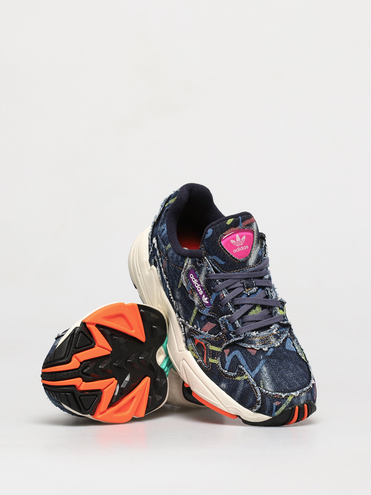 Buty adidas Originals Falcon Wmn (supcol/supcol/owhite)