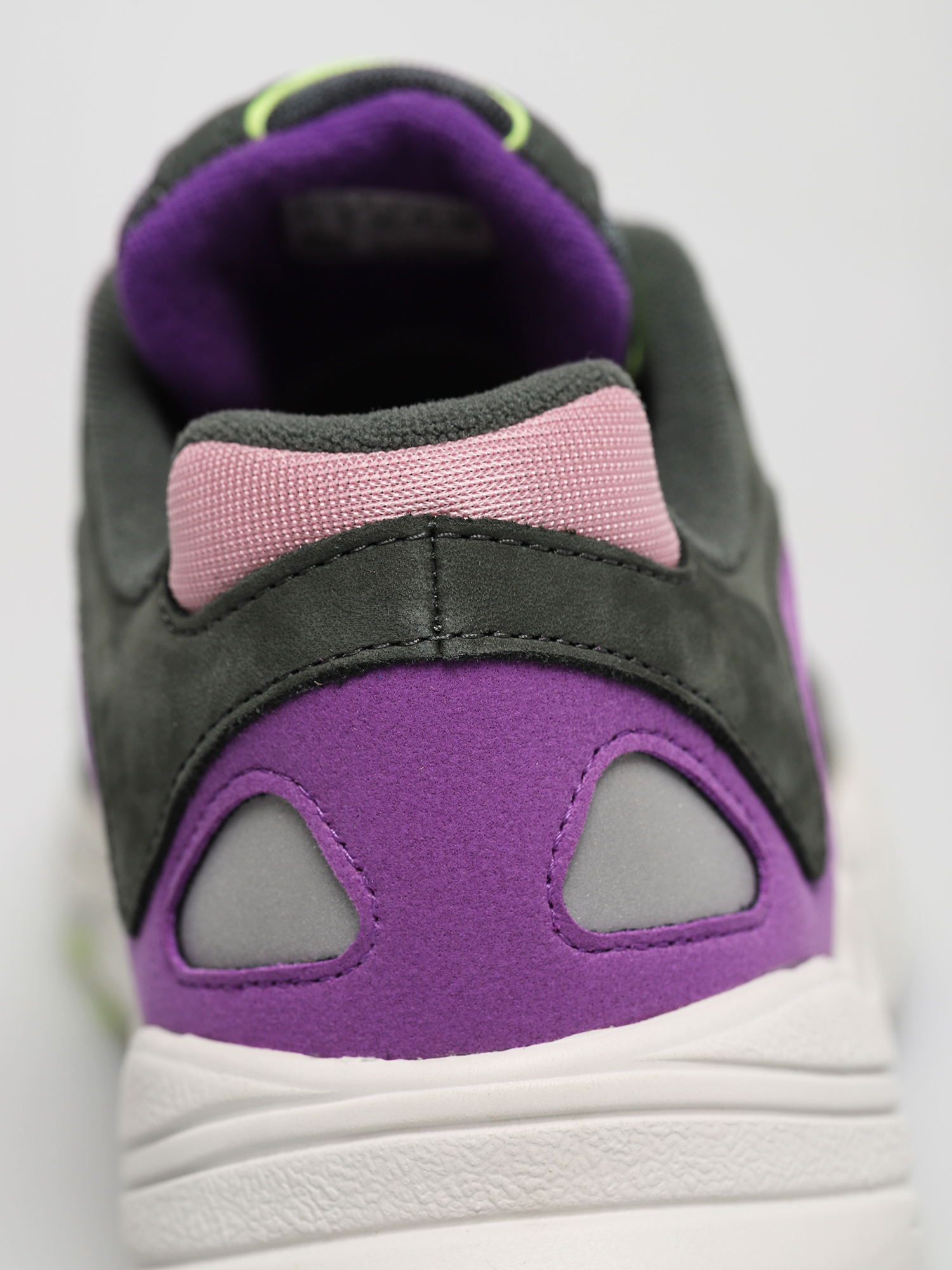Buty adidas Originals Yung-1 (legivy/hireye/actpur)