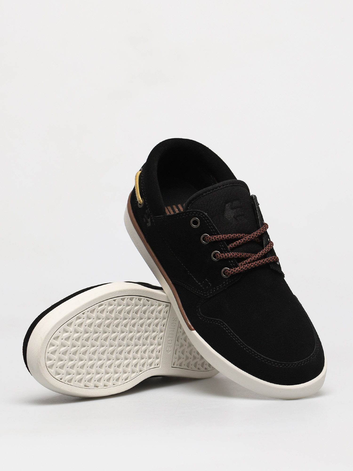 etnies durham