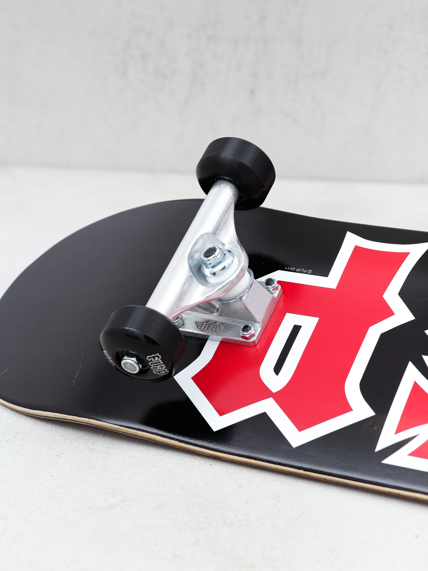 Deskorolka Flip HKD Team (black)