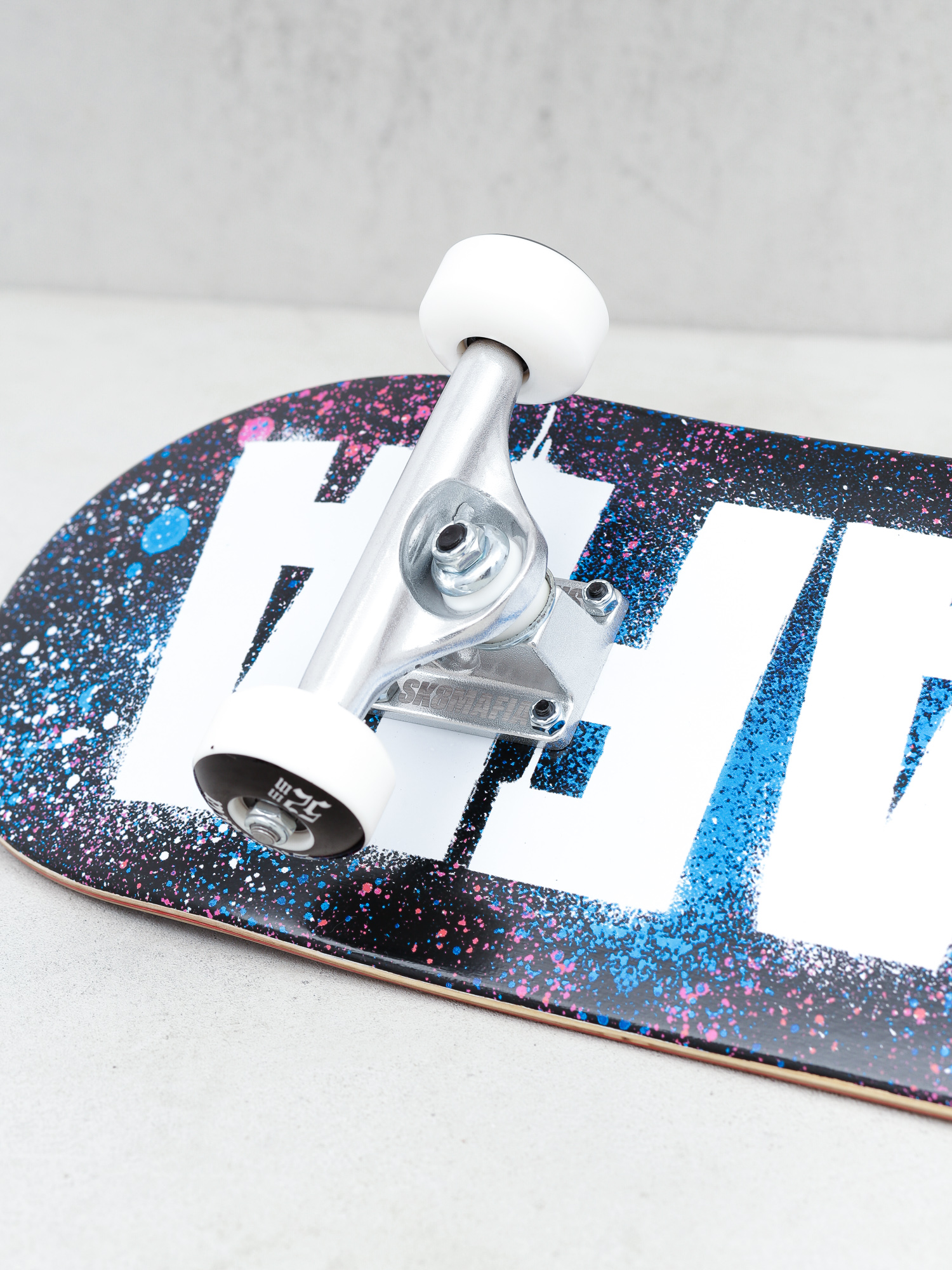 Deskorolka Sk8Mafia OG Logo (stencil pink/blue)