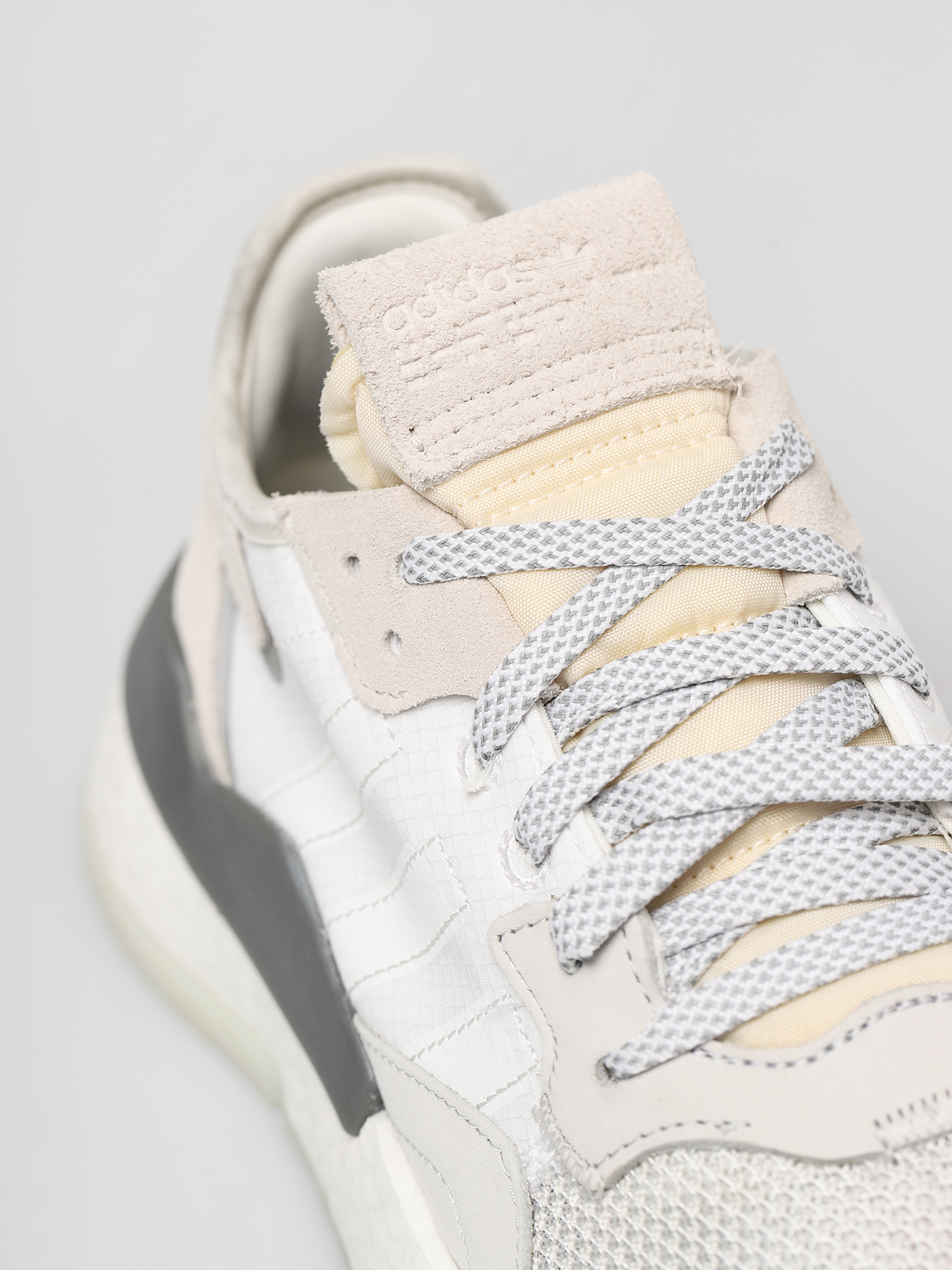 Buty adidas Originals Nite Jogger (ftwwht/crywht/cblack)
