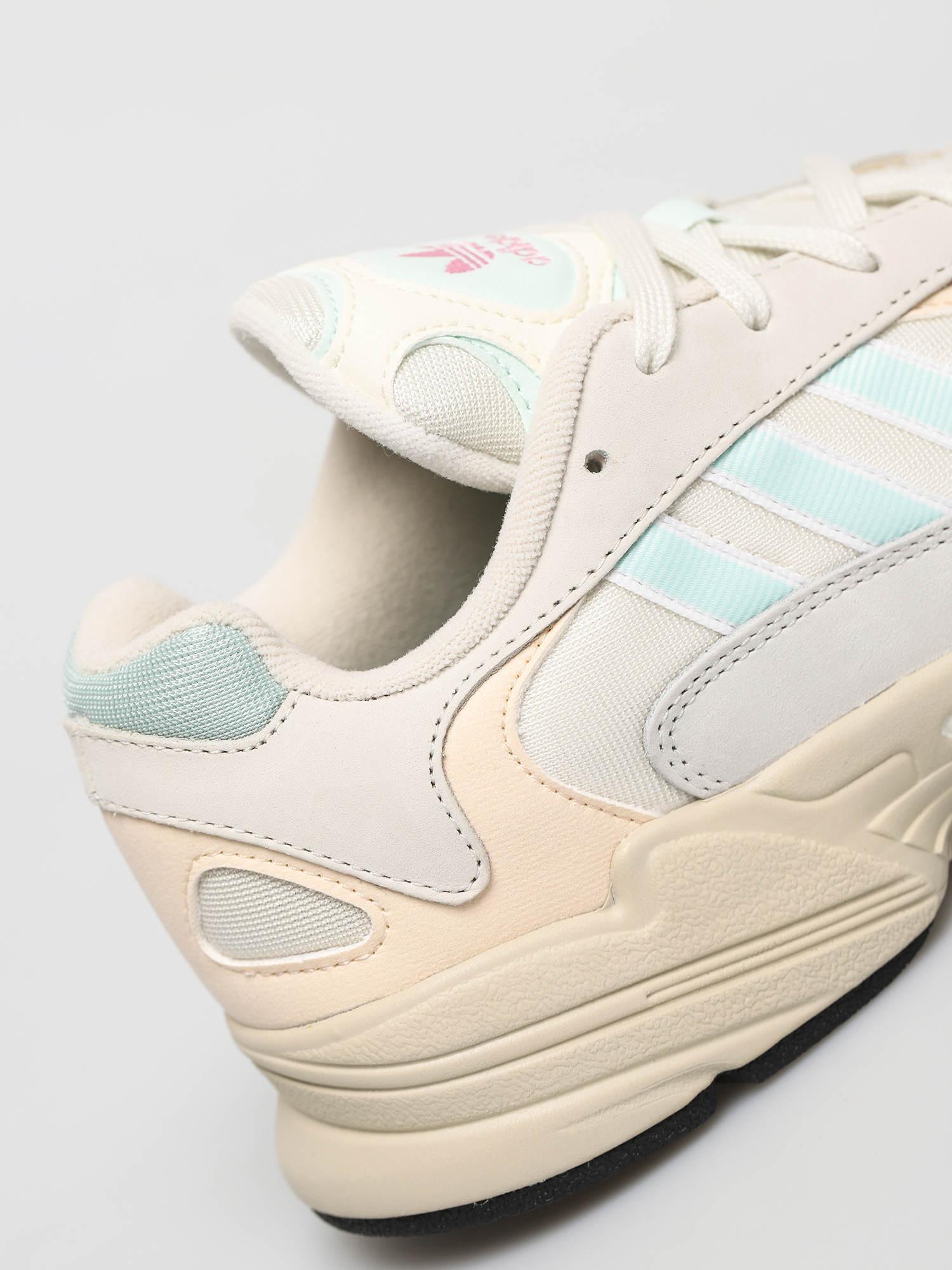 Buty adidas Originals Yung-1 (owhite/ecrtin)