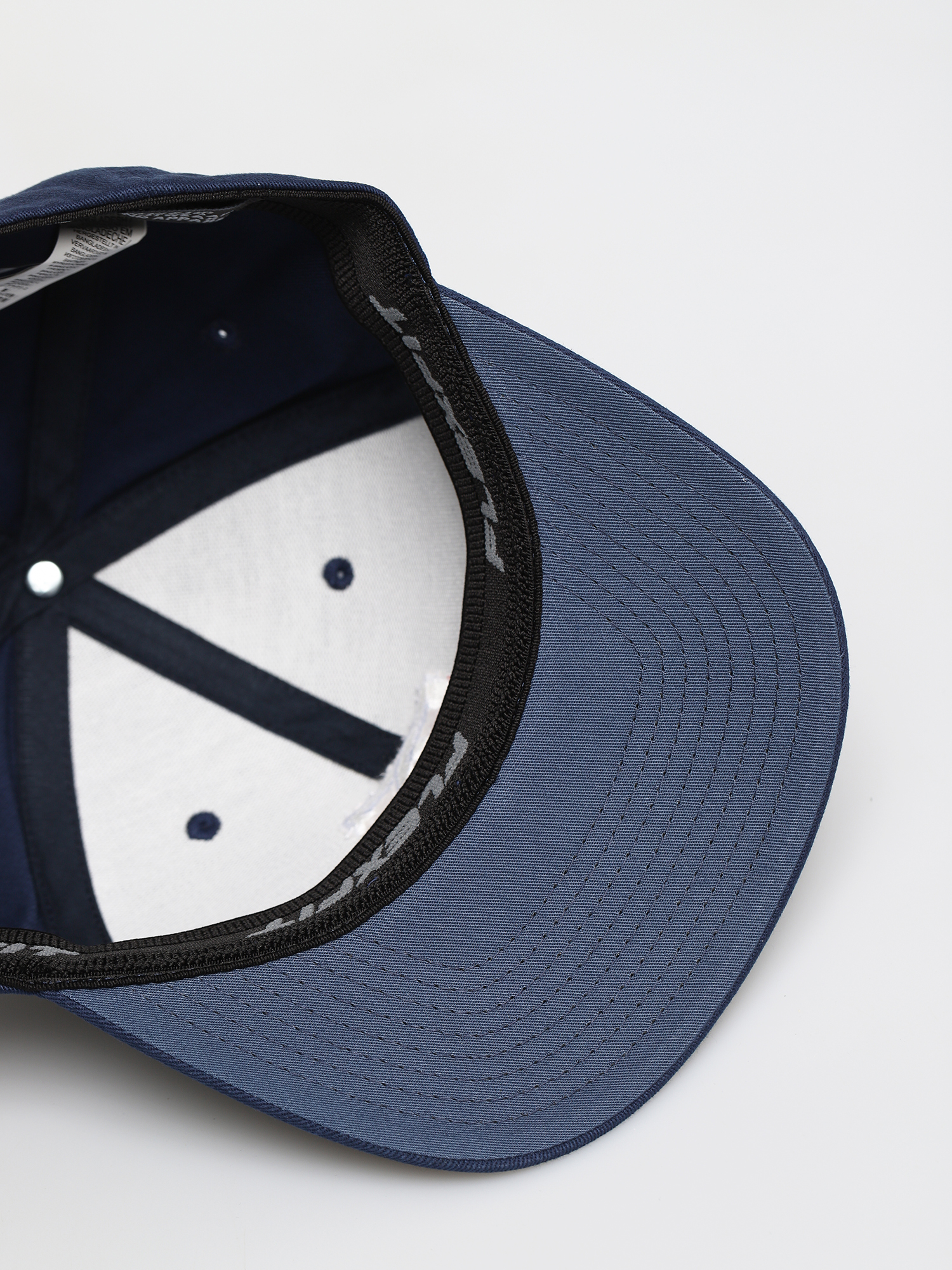 Czapka z daszkiem DC Star 2 ZD (black iris)