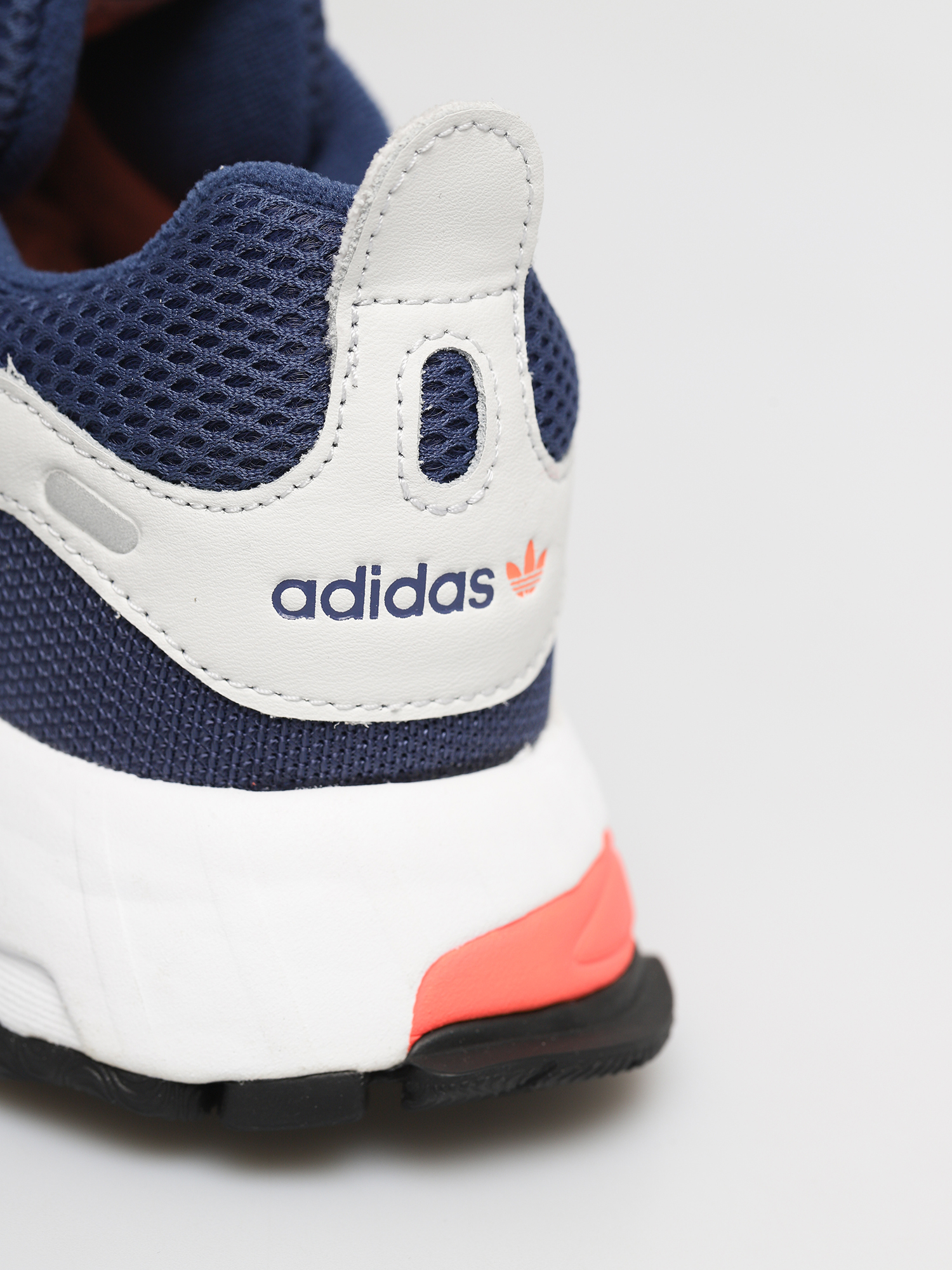 Buty adidas Originals Eqt Gazelle Wmn (tech indigo/legend ink/crystal white)