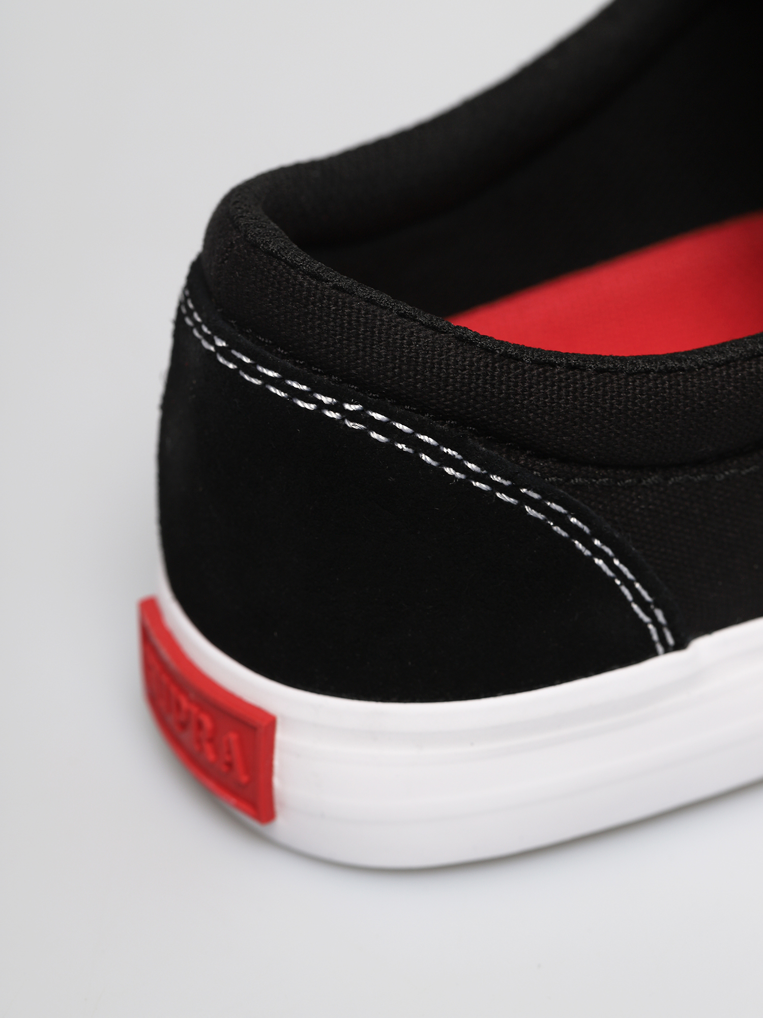 Buty Supra Chino (black/red white)