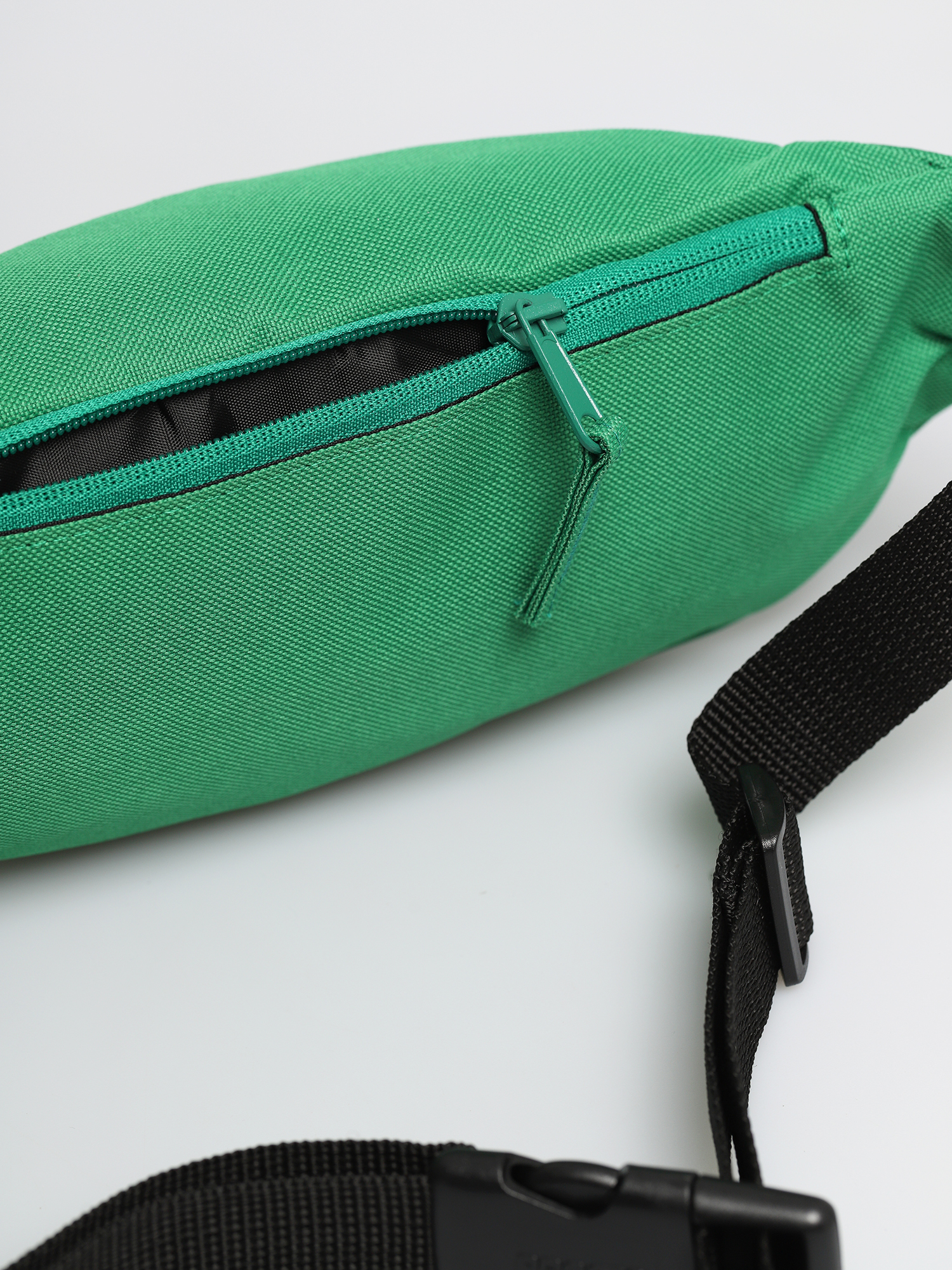 Nerka Prosto Streetbag Biglogo (dark green)