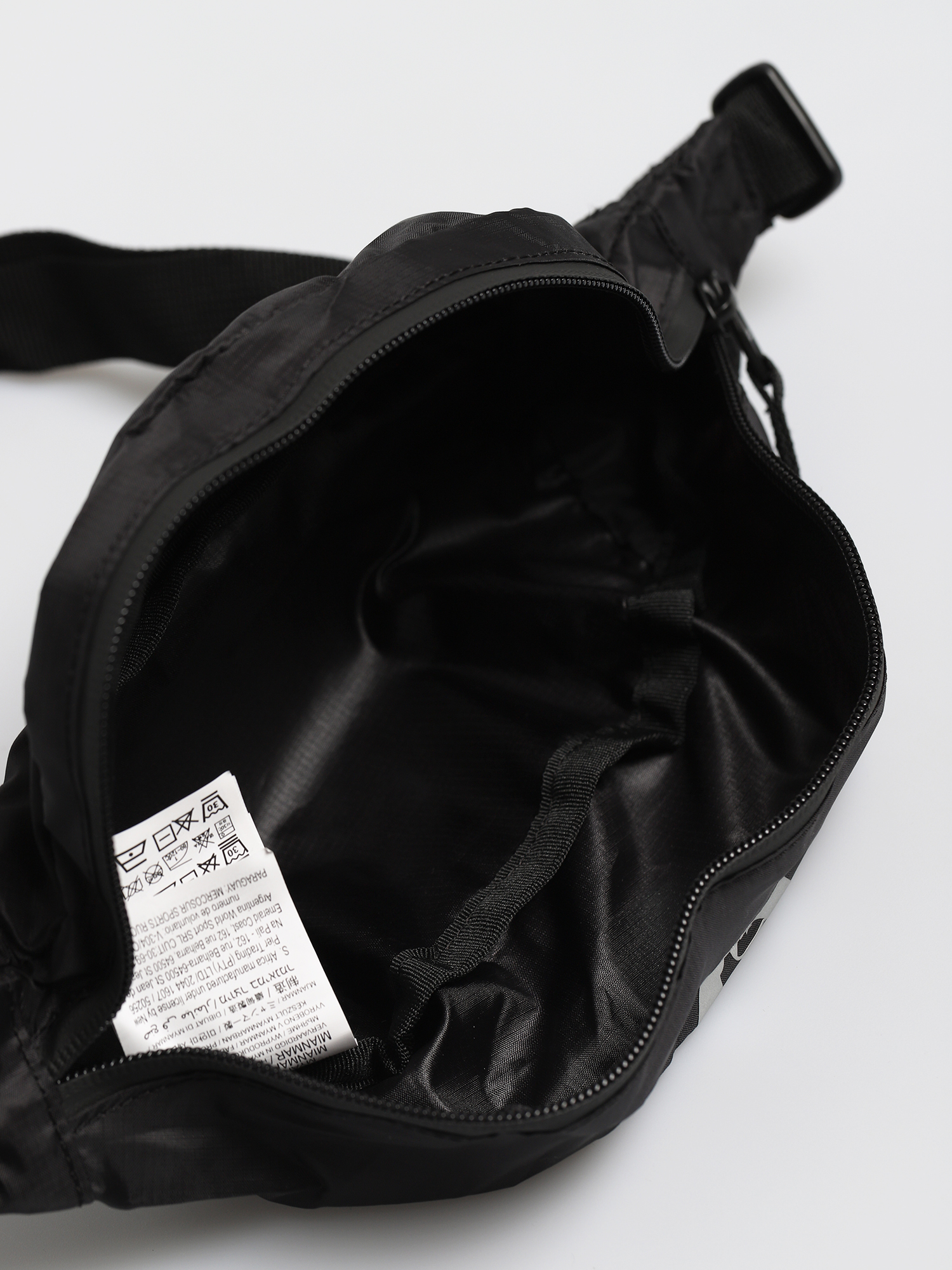 Nerka Quiksilver Primitiv Pubjug (black)