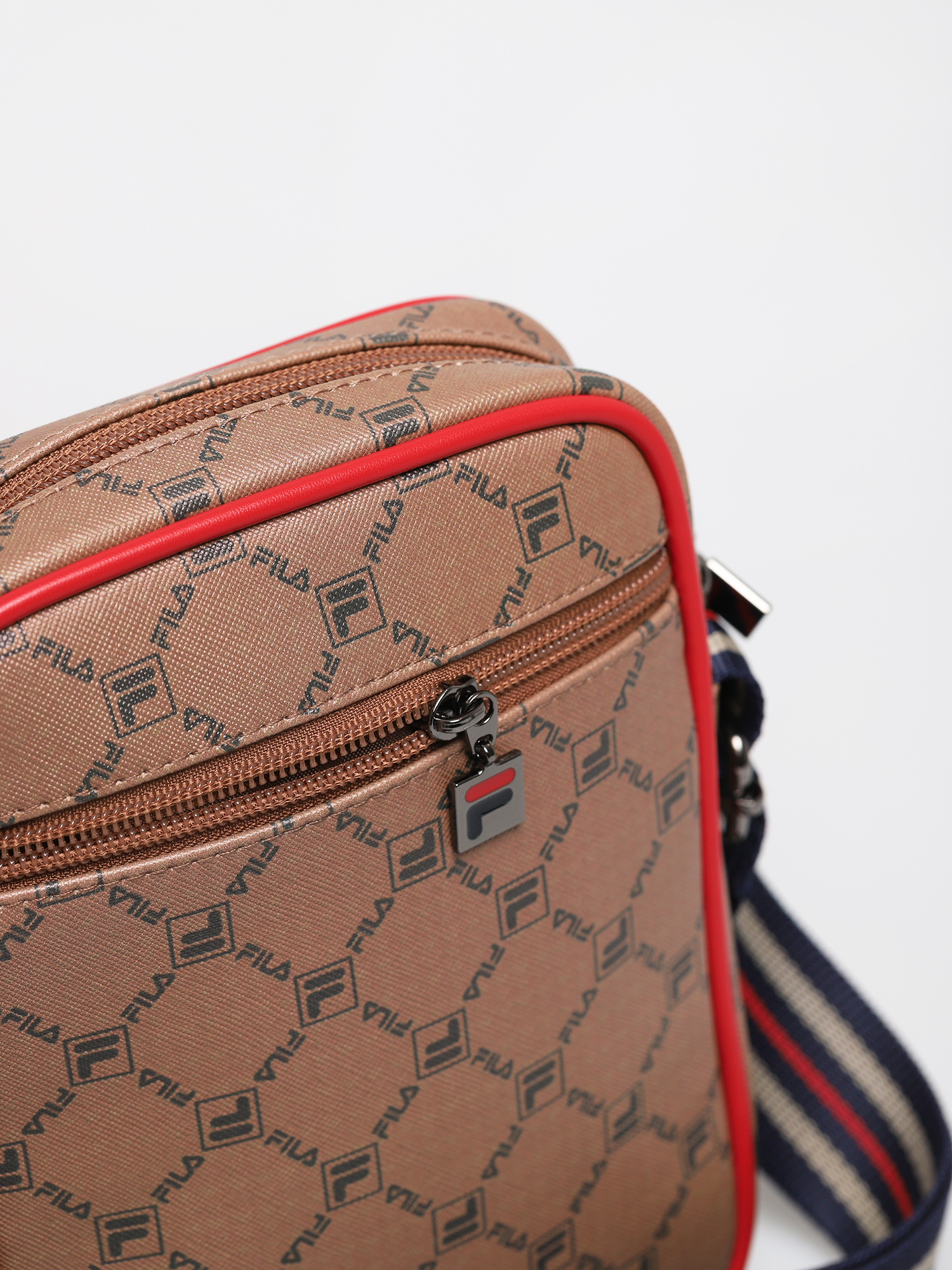 Torba Fila Reporter Bag (allover thrush coffee bean)