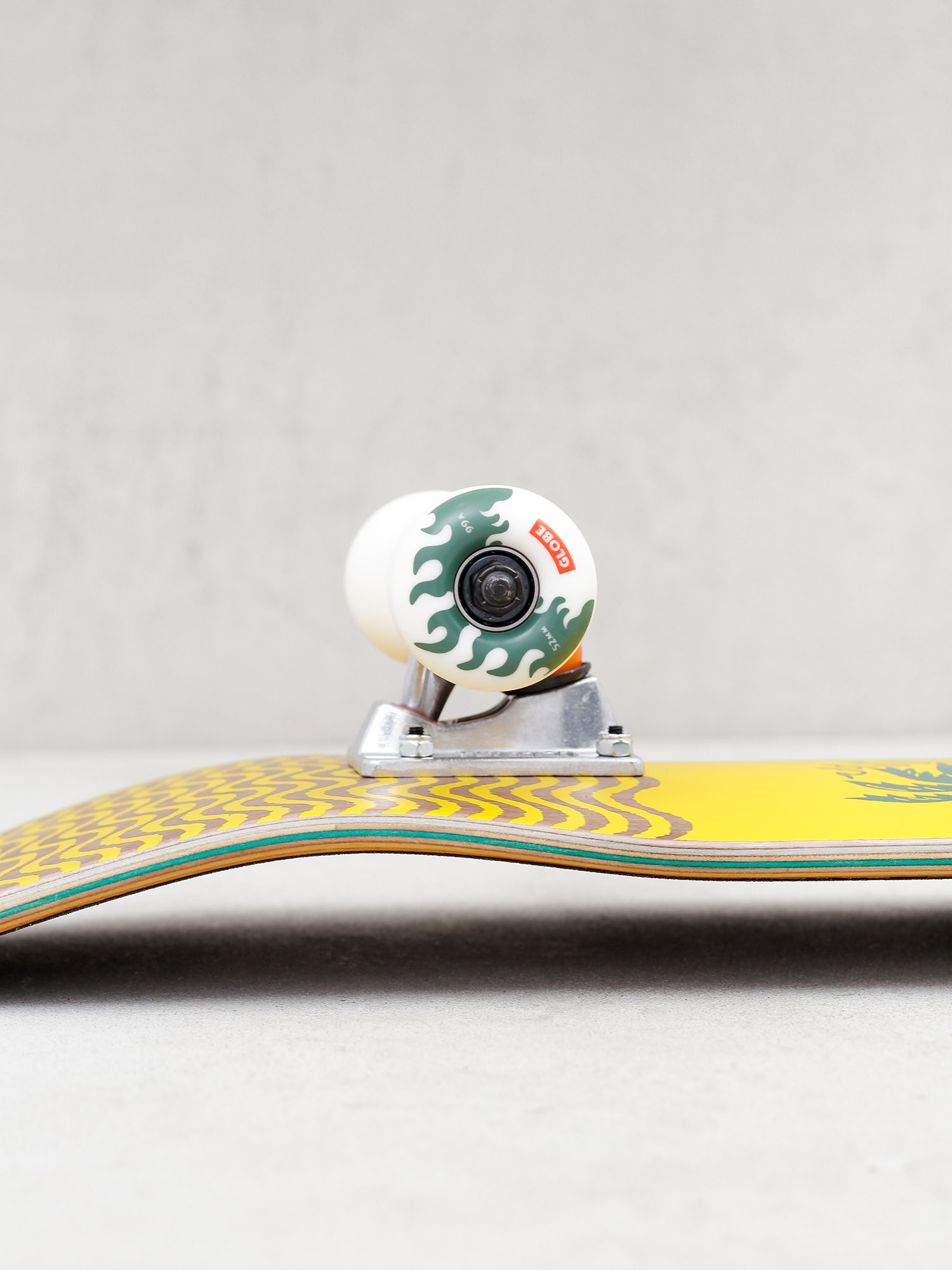 Deskorolka Globe G1 Overgrown (yellow)