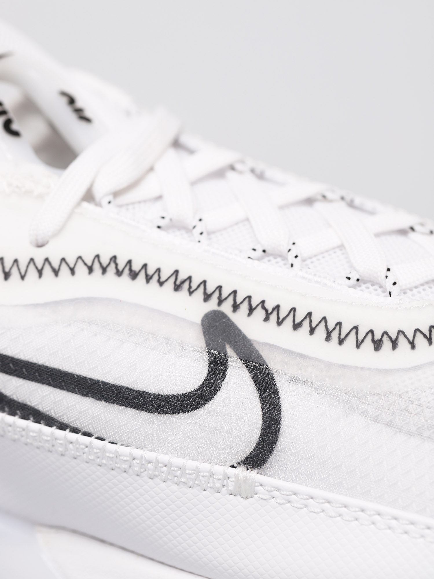 Buty Nike Air Max 2090 Wmn (white/black wolf grey)