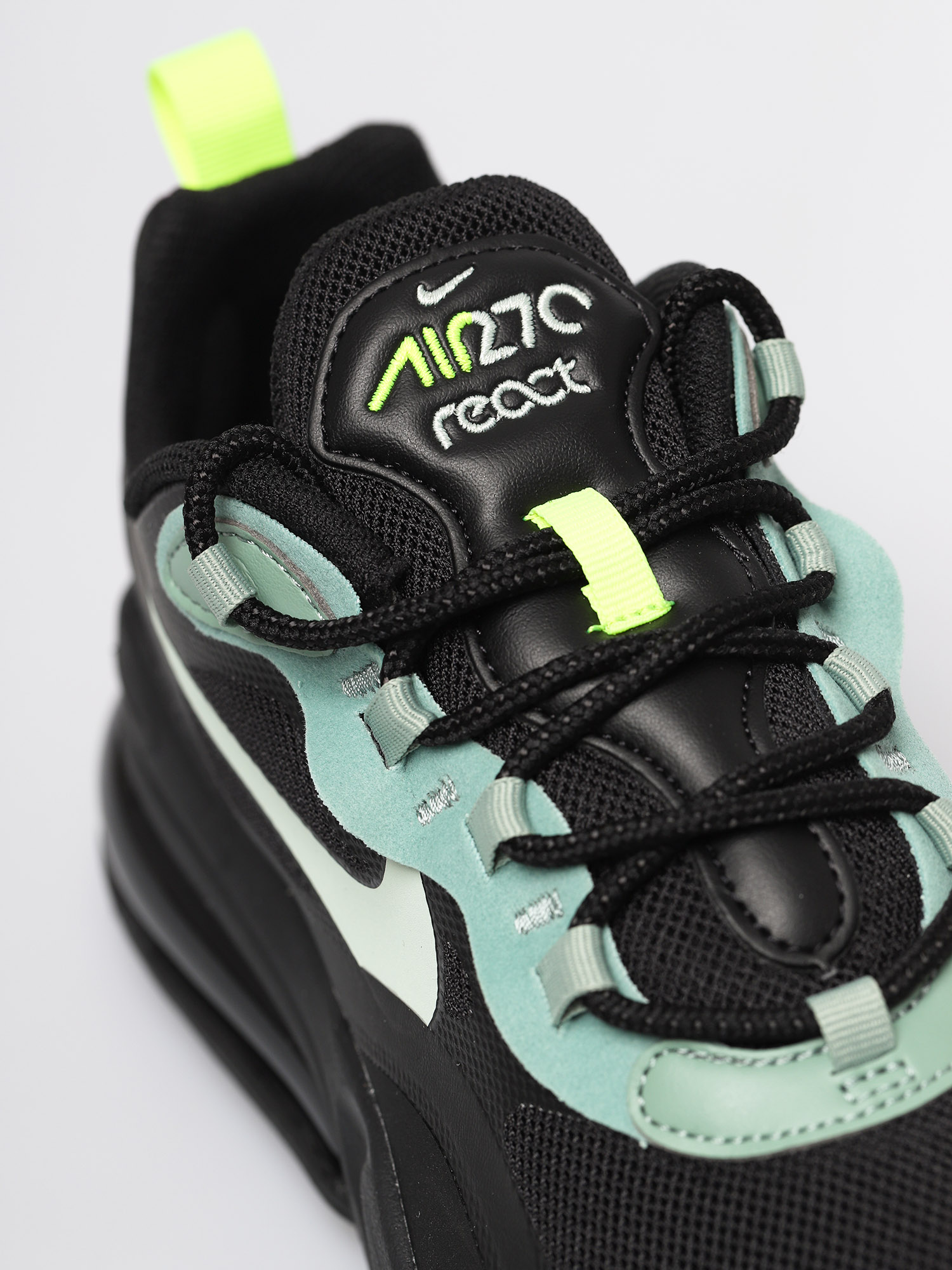 Buty Nike Air Max 270 React (black/pistachio frost silver pine volt)