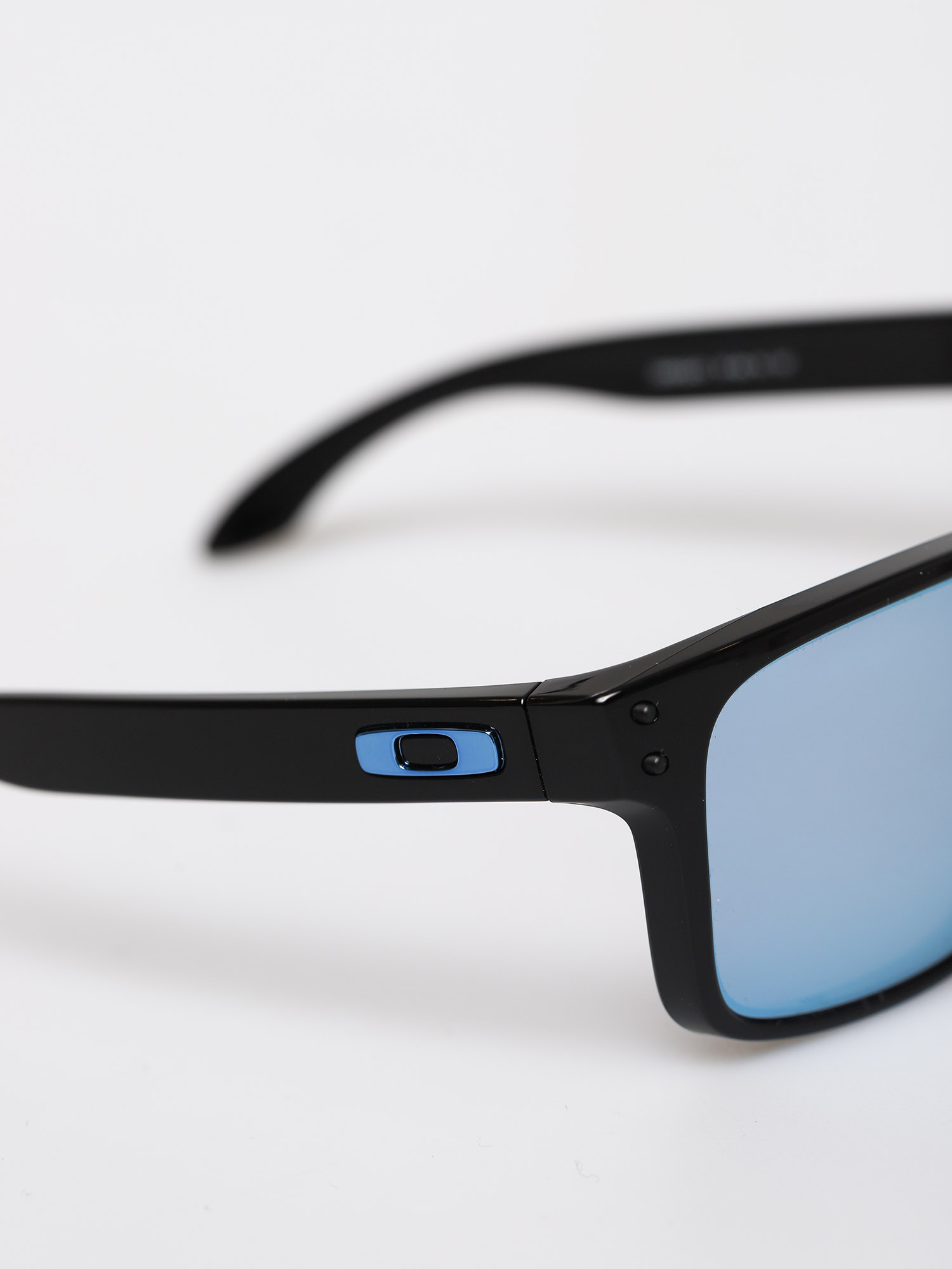 Okulary przeciwsłoneczne Oakley Holbrook (polished black/prizm deep h2o polarized)