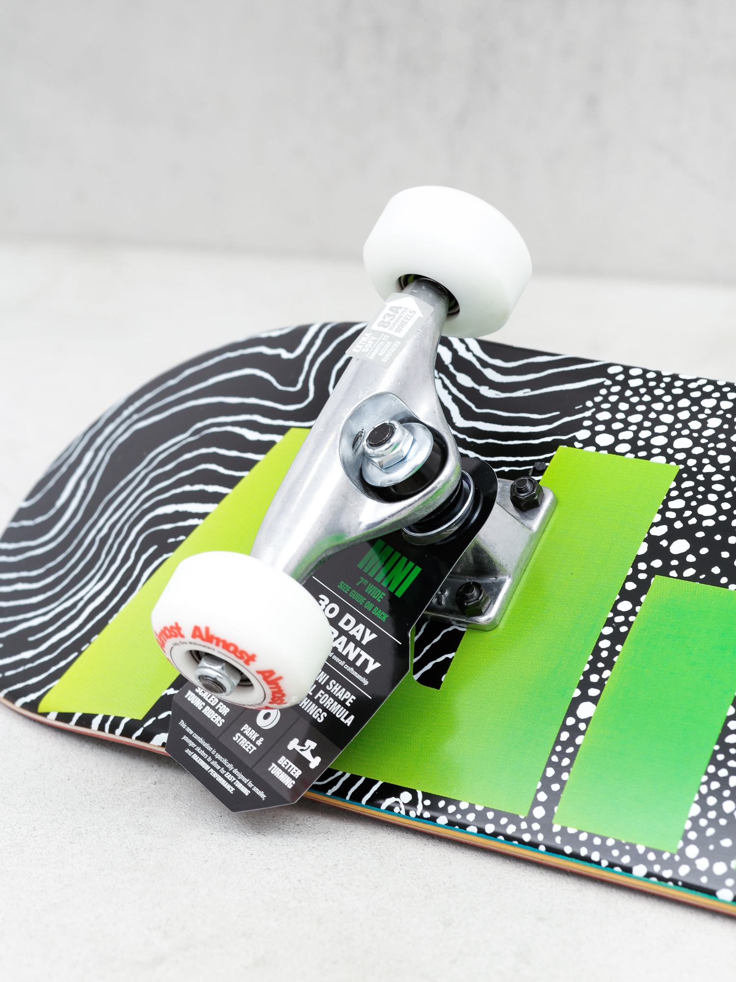 Deskorolka Almost Ct Logo Yth Resin (black/green)