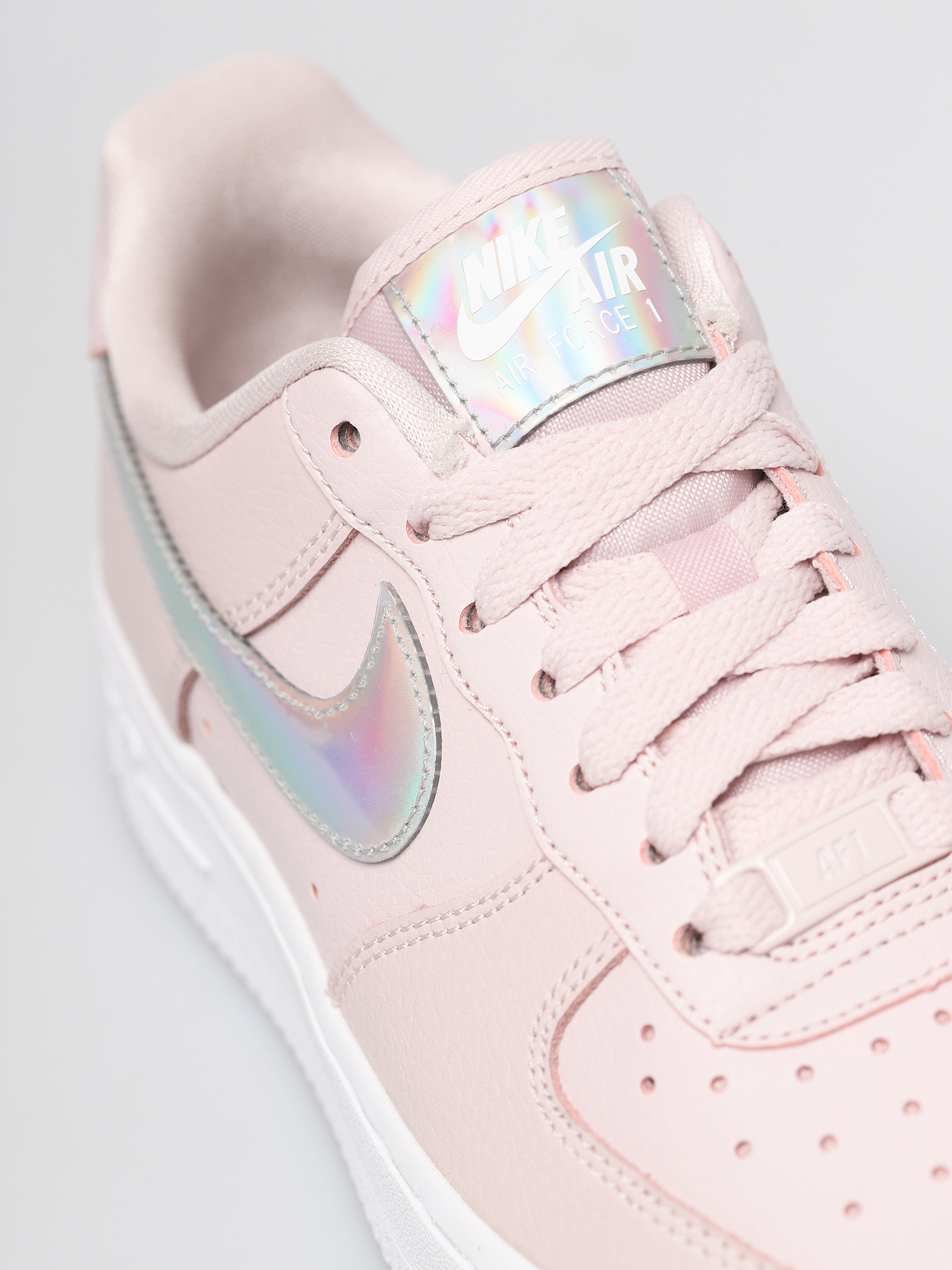 air force 1 07 trainers barely rose irridescent white f