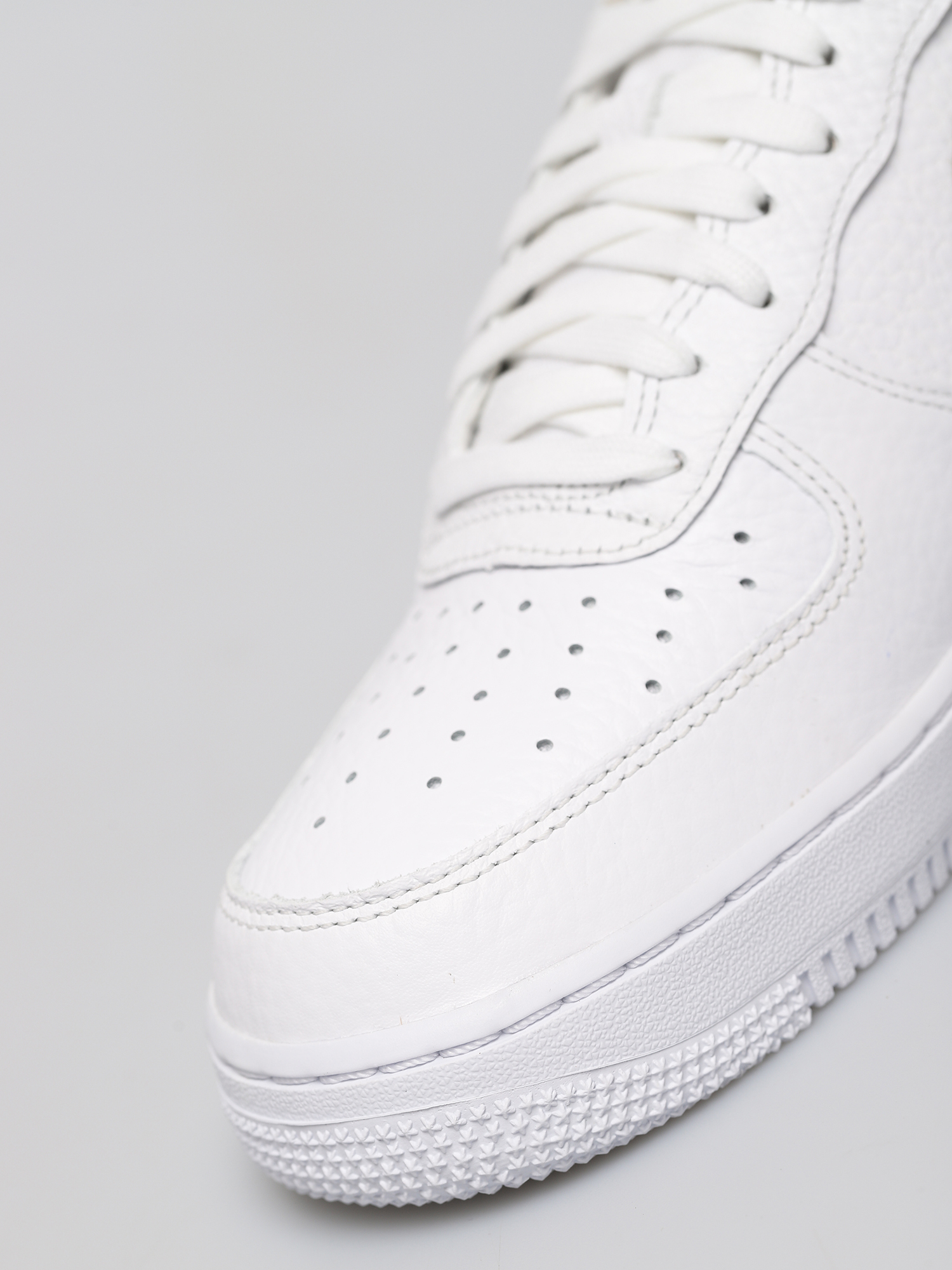 Buty Nike Air Force 1 Lv8 (white/club gold white)