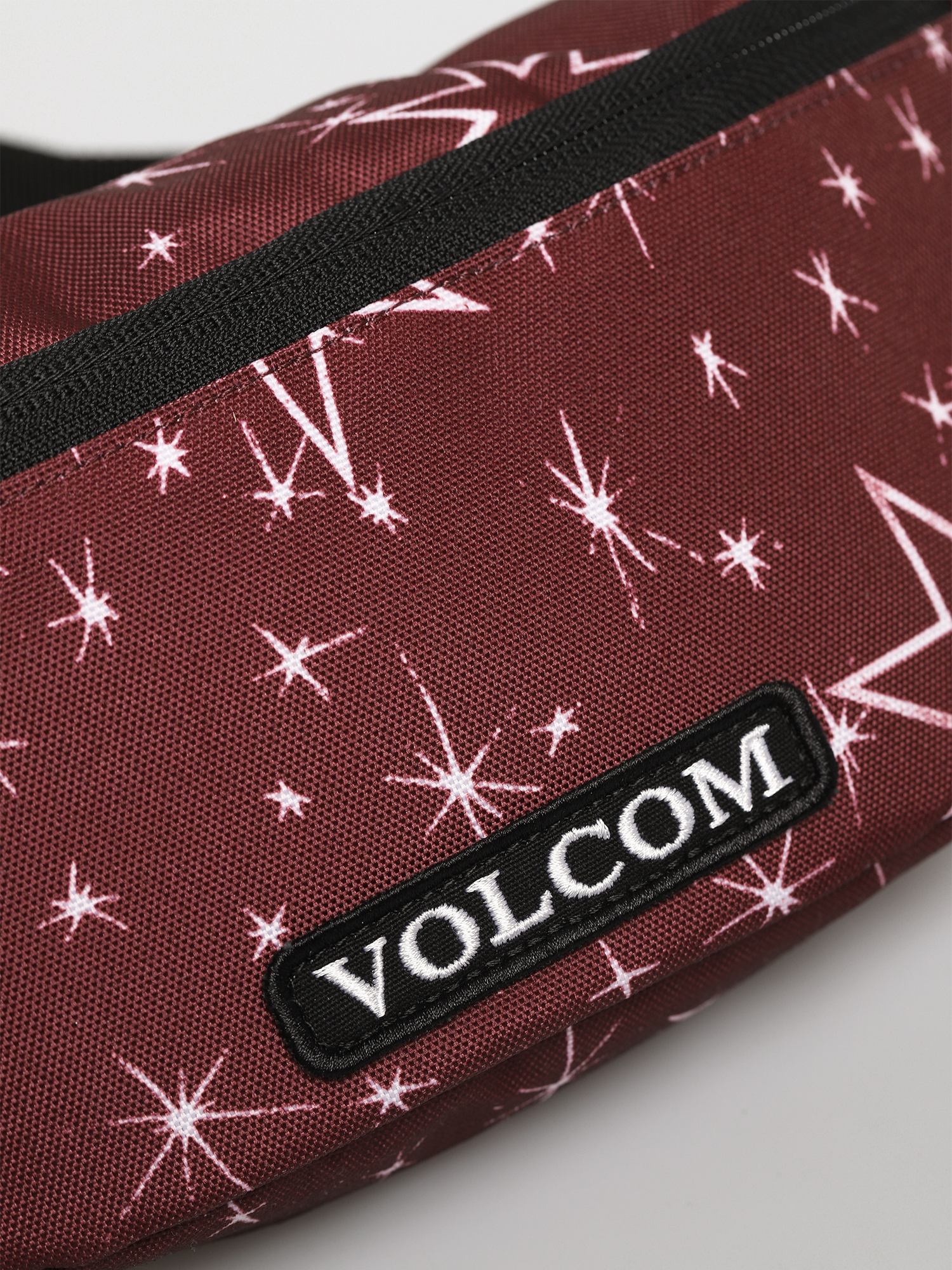 Nerka Volcom Stone Azza Pouch (pinot)