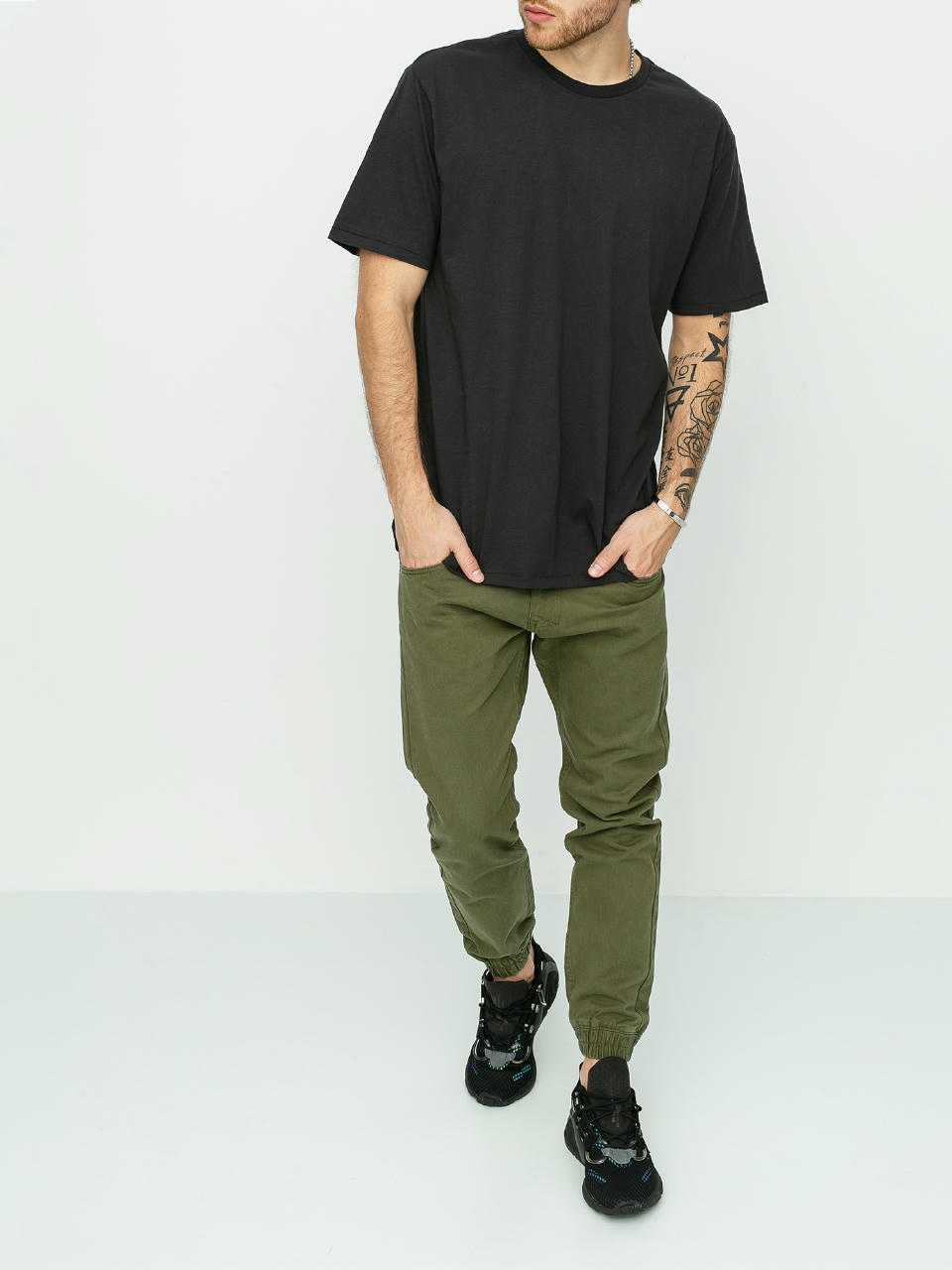 Spodnie MassDnm Base Joggers (olive)