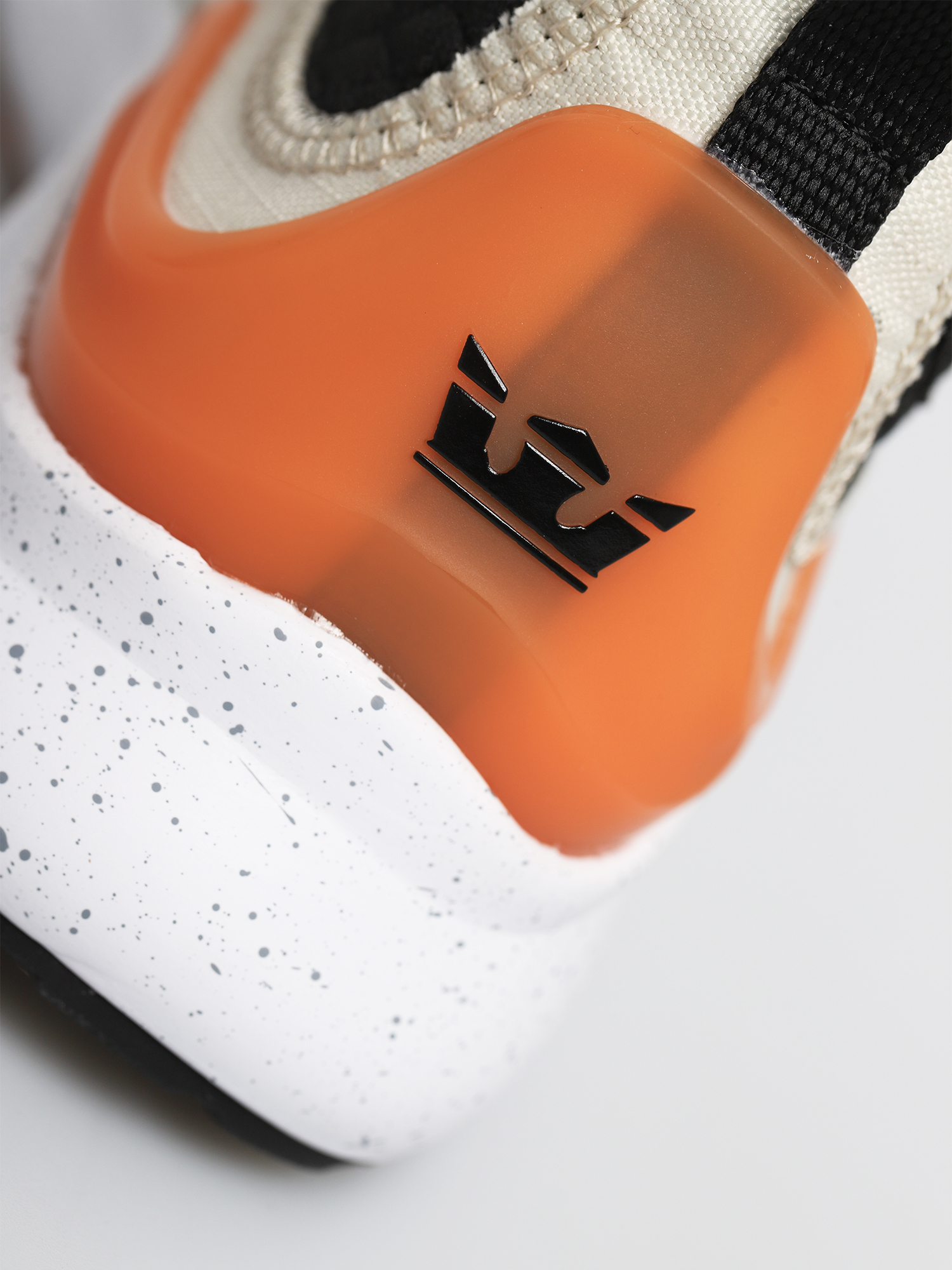 Buty Supra Factor Xt (bone/black white)