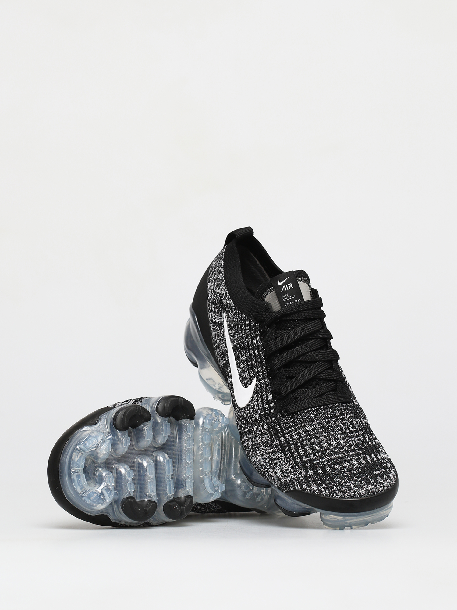 black and silver vapormax